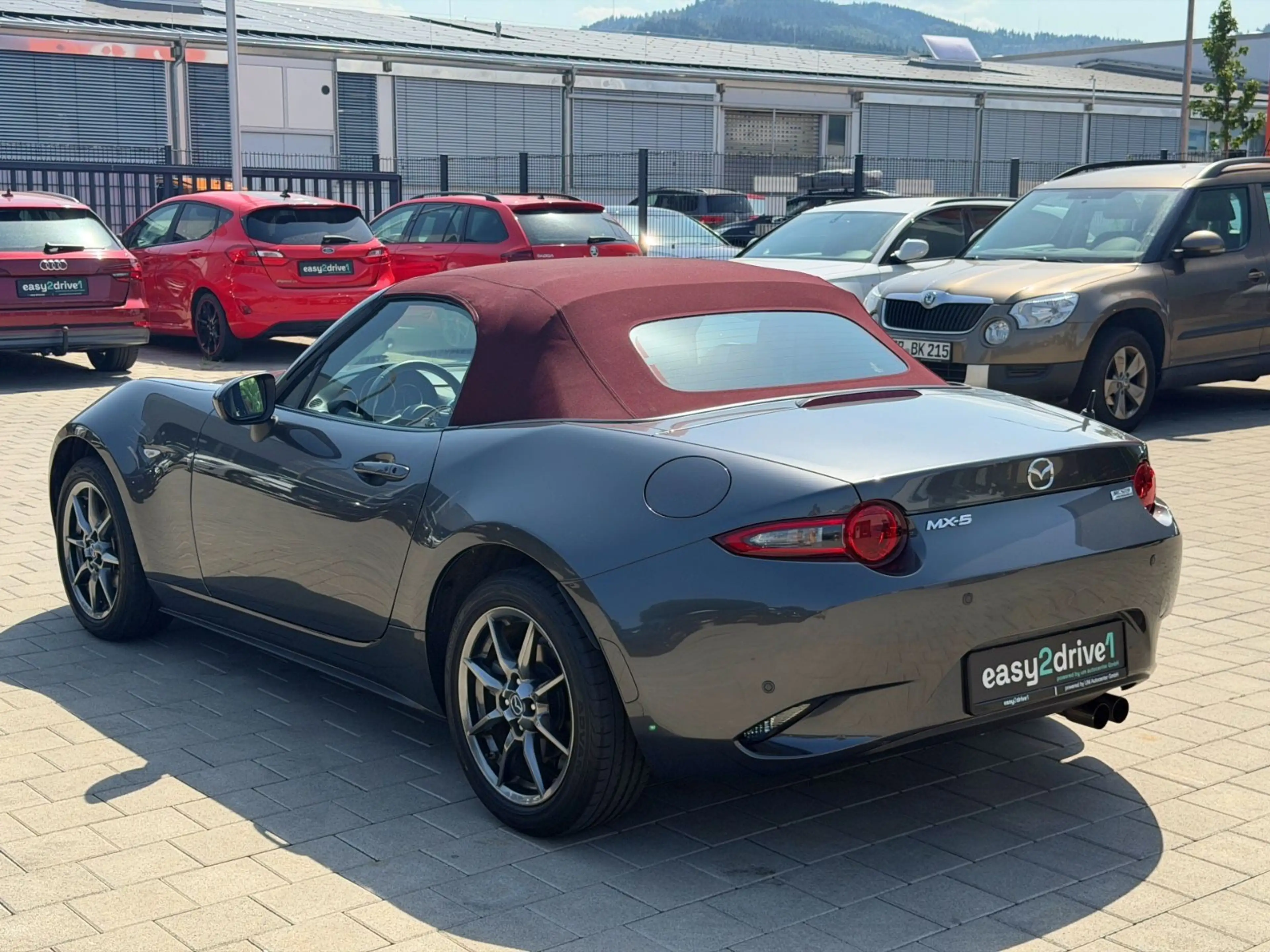 Mazda MX-5 Cabrio Sakura 1.5/NAVI/KLIMA/DAB/BOSE/LED — photo 8