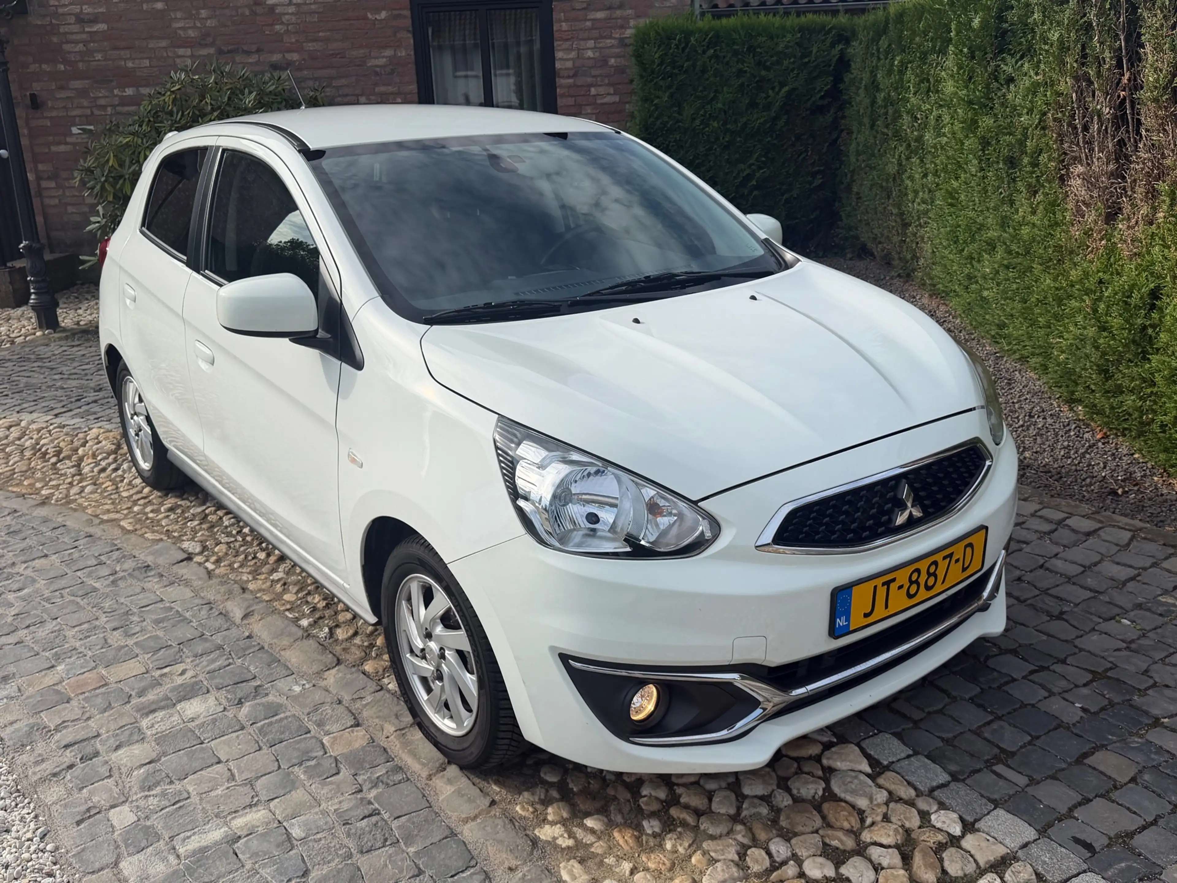 Mitsubishi Space Star 1.0 Intense Automaat Airco — photo 15