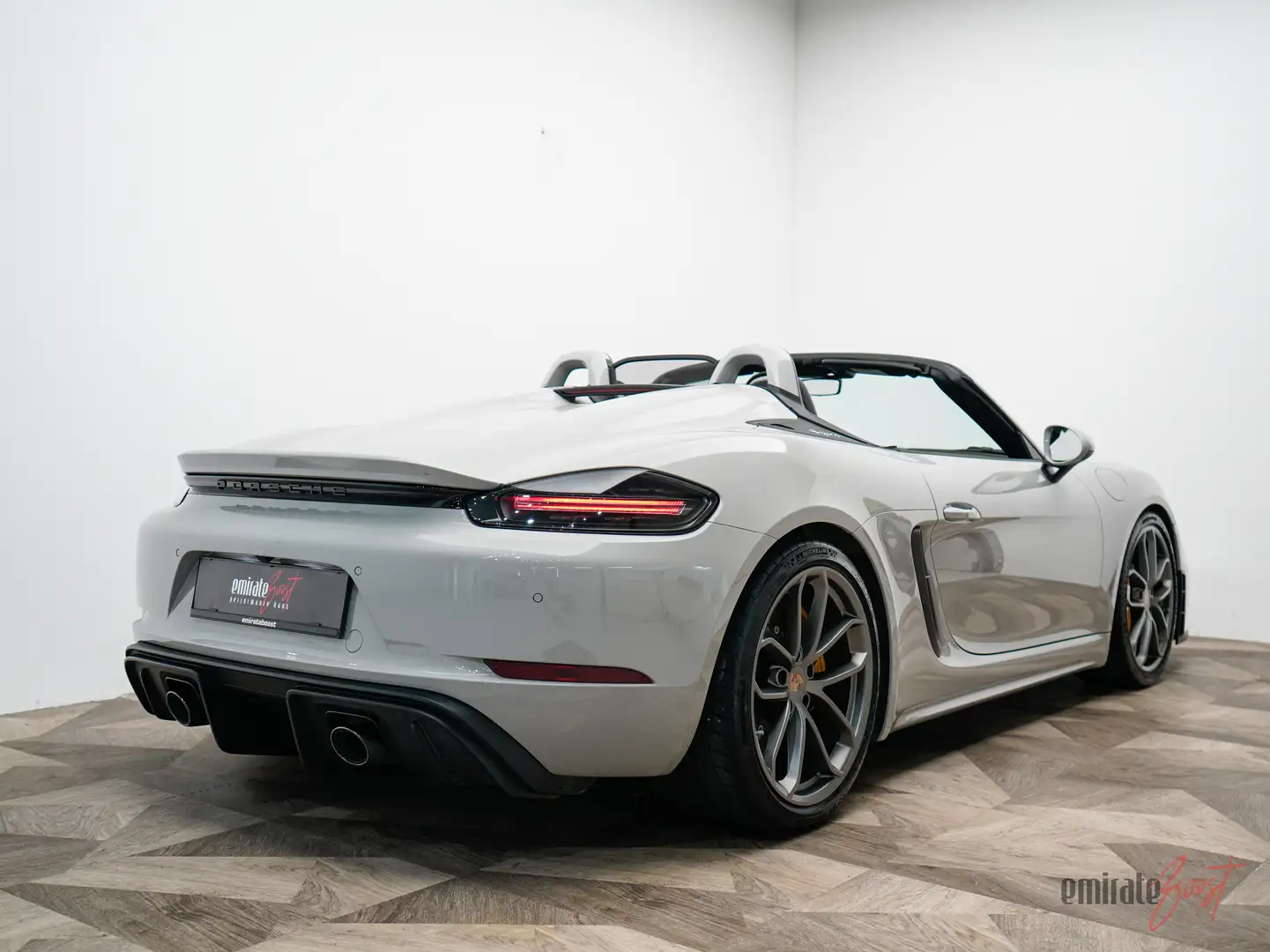 Porsche 718 Spyder Spyder Grau - 2