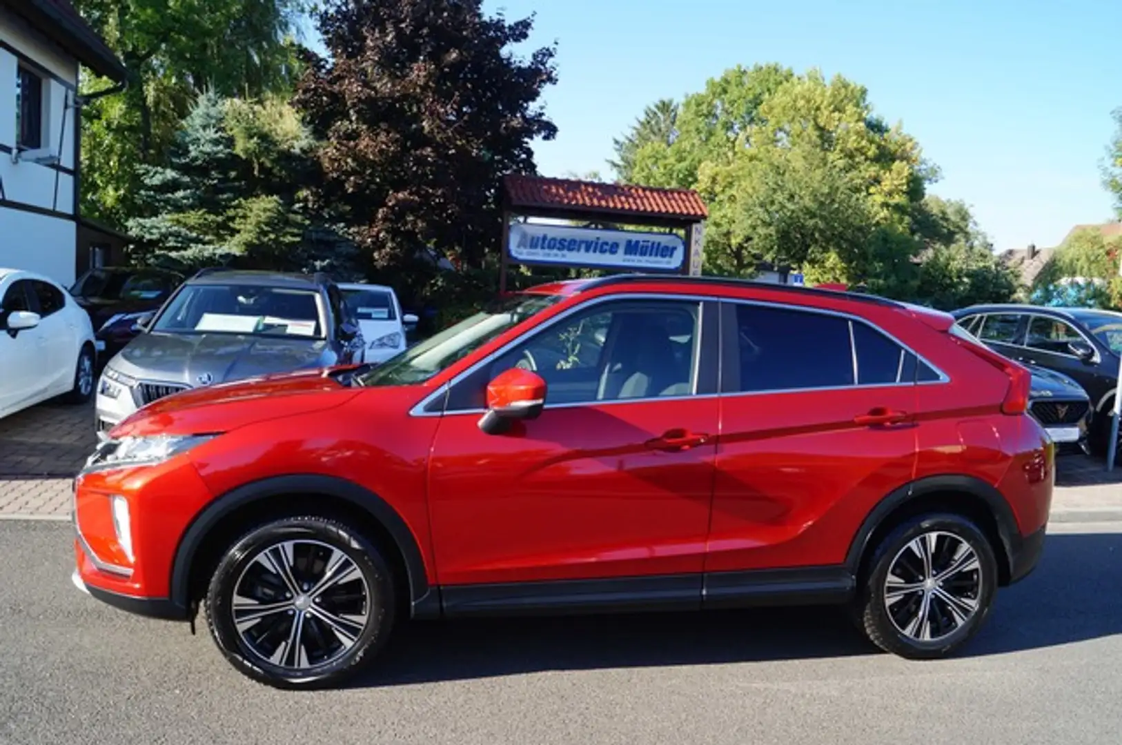 Mitsubishi Eclipse Cross 1,5i CarPlay-LED-Klimatr.-Abstands Rouge - 2