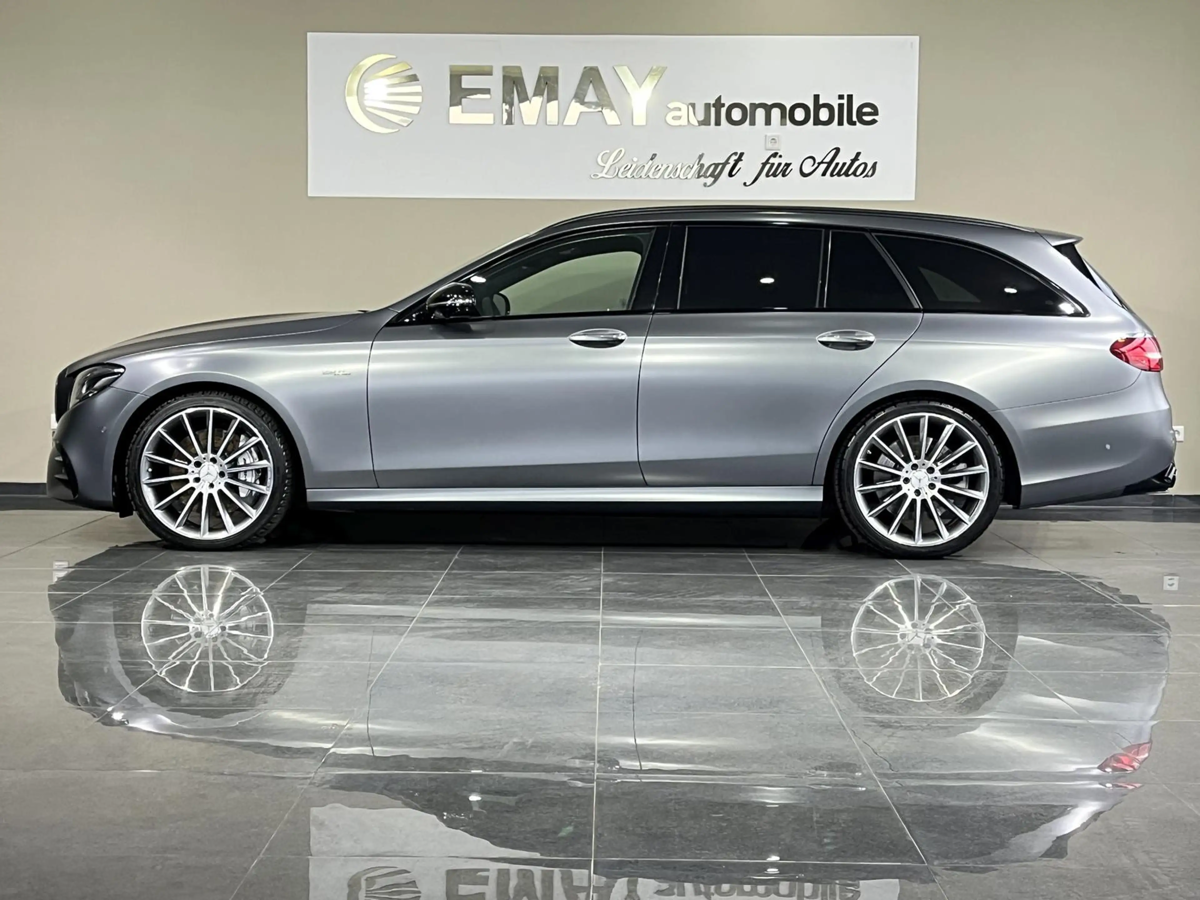 Mercedes-Benz E 53 AMG E 53 T AMG 4Matic+ — photo 2