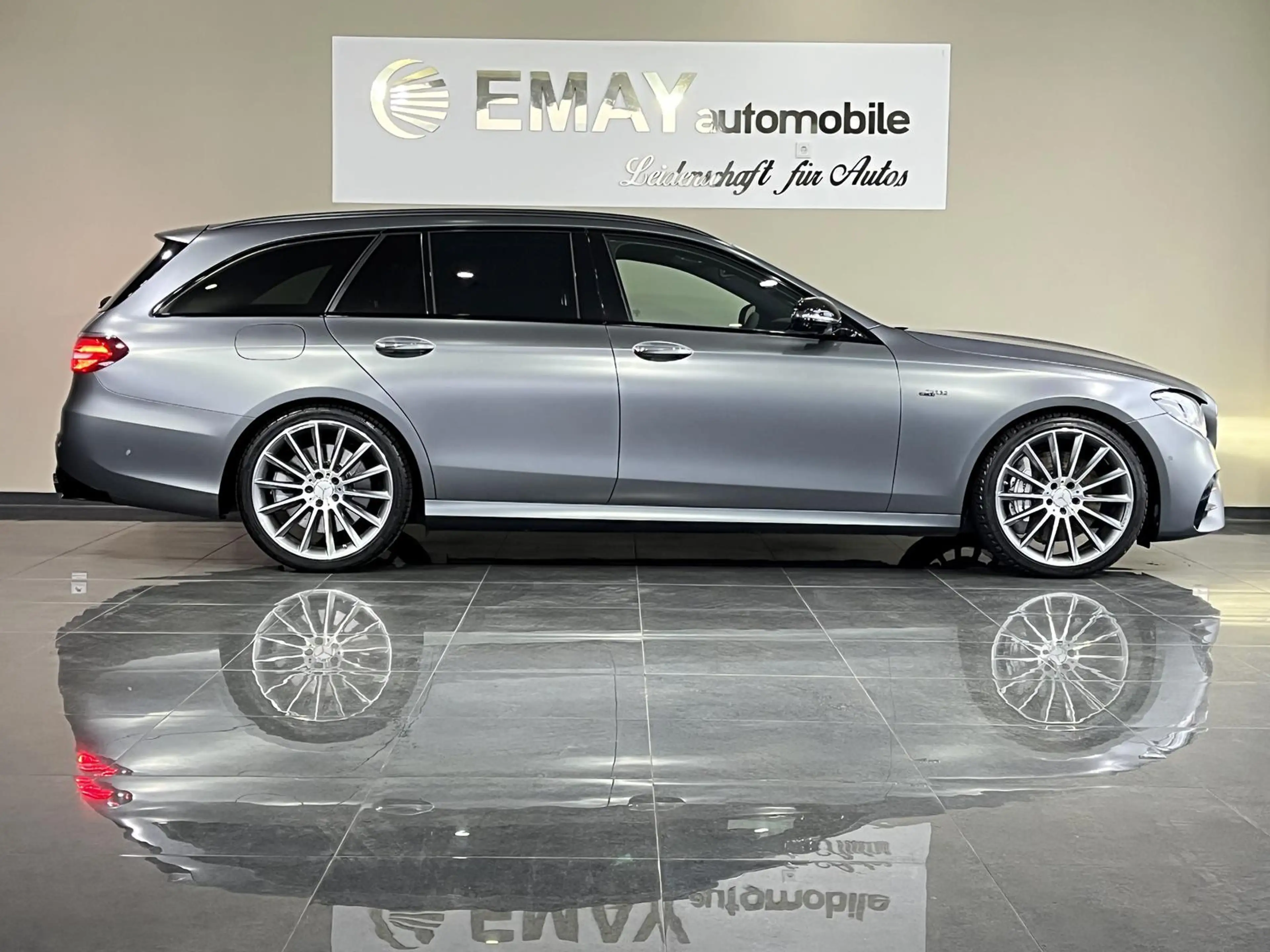 Mercedes-Benz E 53 AMG E 53 T AMG 4Matic+ — photo 3