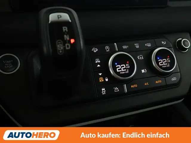 Land Rover Defender D240 110 Ansicht 26