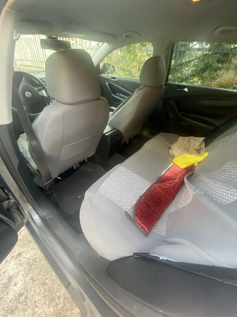 Volkswagen Passat Variant 2.0 tdi Highline 170cv dpf - 2