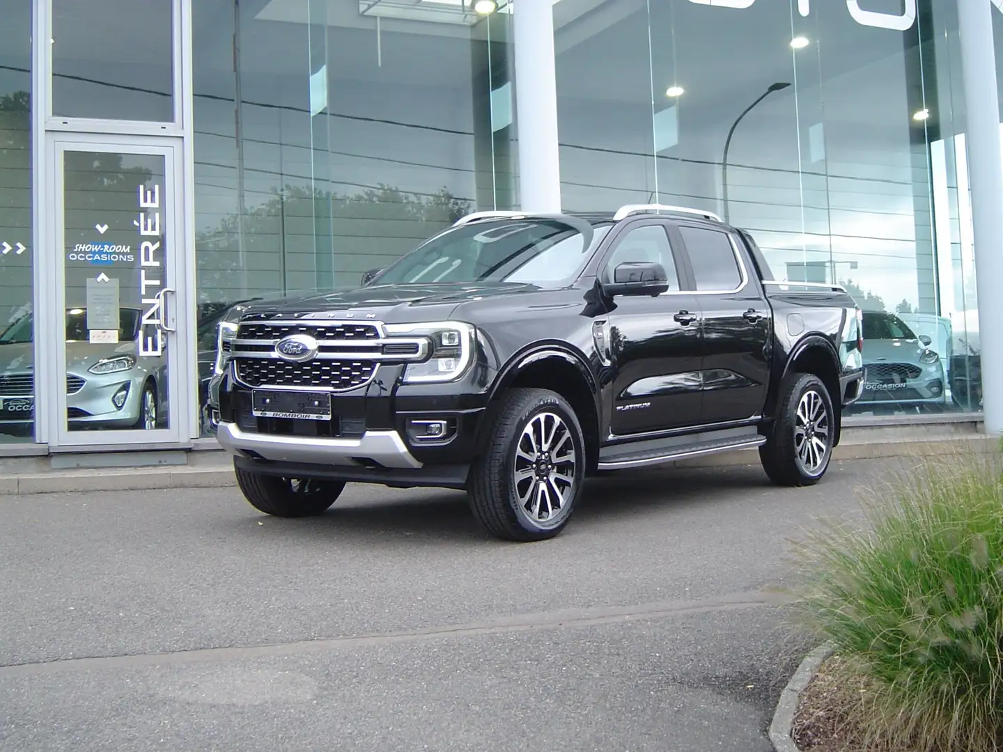 Ford Ranger PLATINUM 3.0D + VOLET ELEC. ... VENDU ... Noir - 1