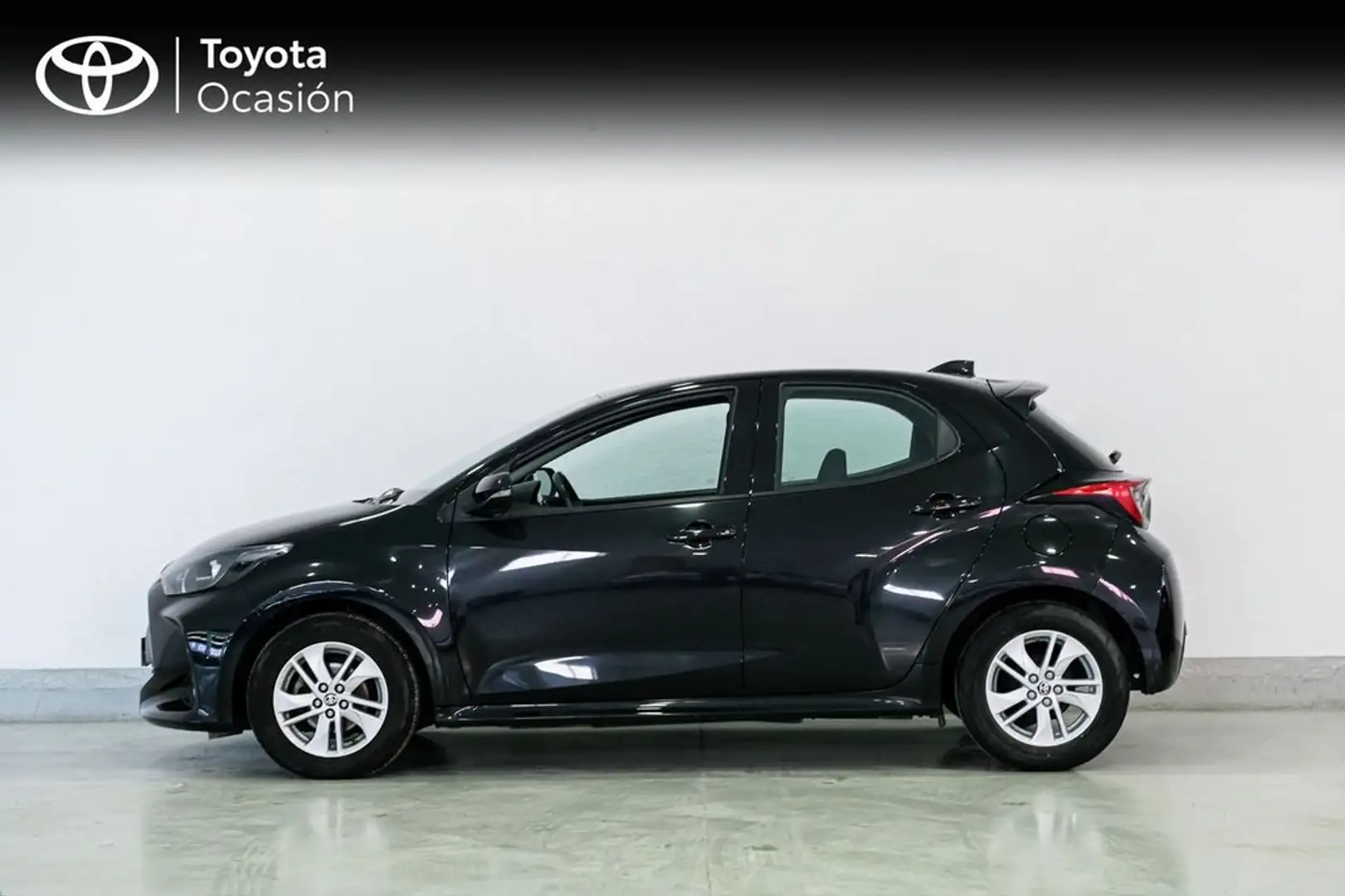 Toyota Yaris 125 S-Edition Negro - 2