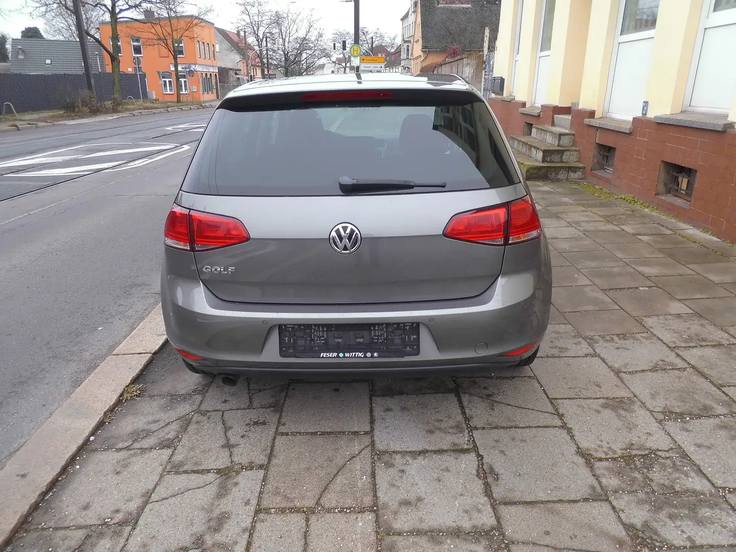 Volkswagen Golf Comfortline BMT Gris - 2