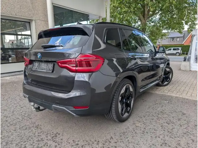 BMW Ix3 view 9