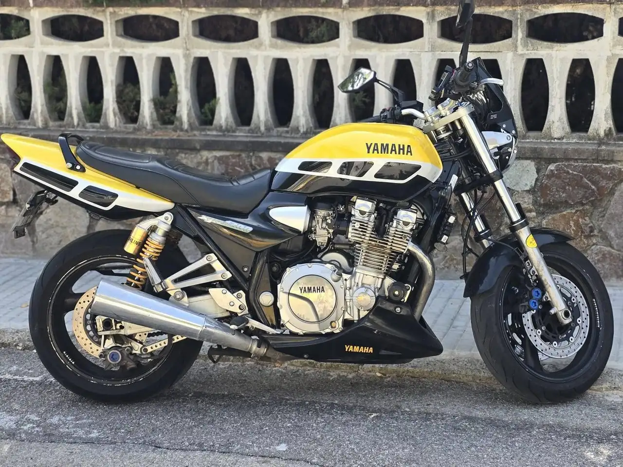 Yamaha XJR 1300