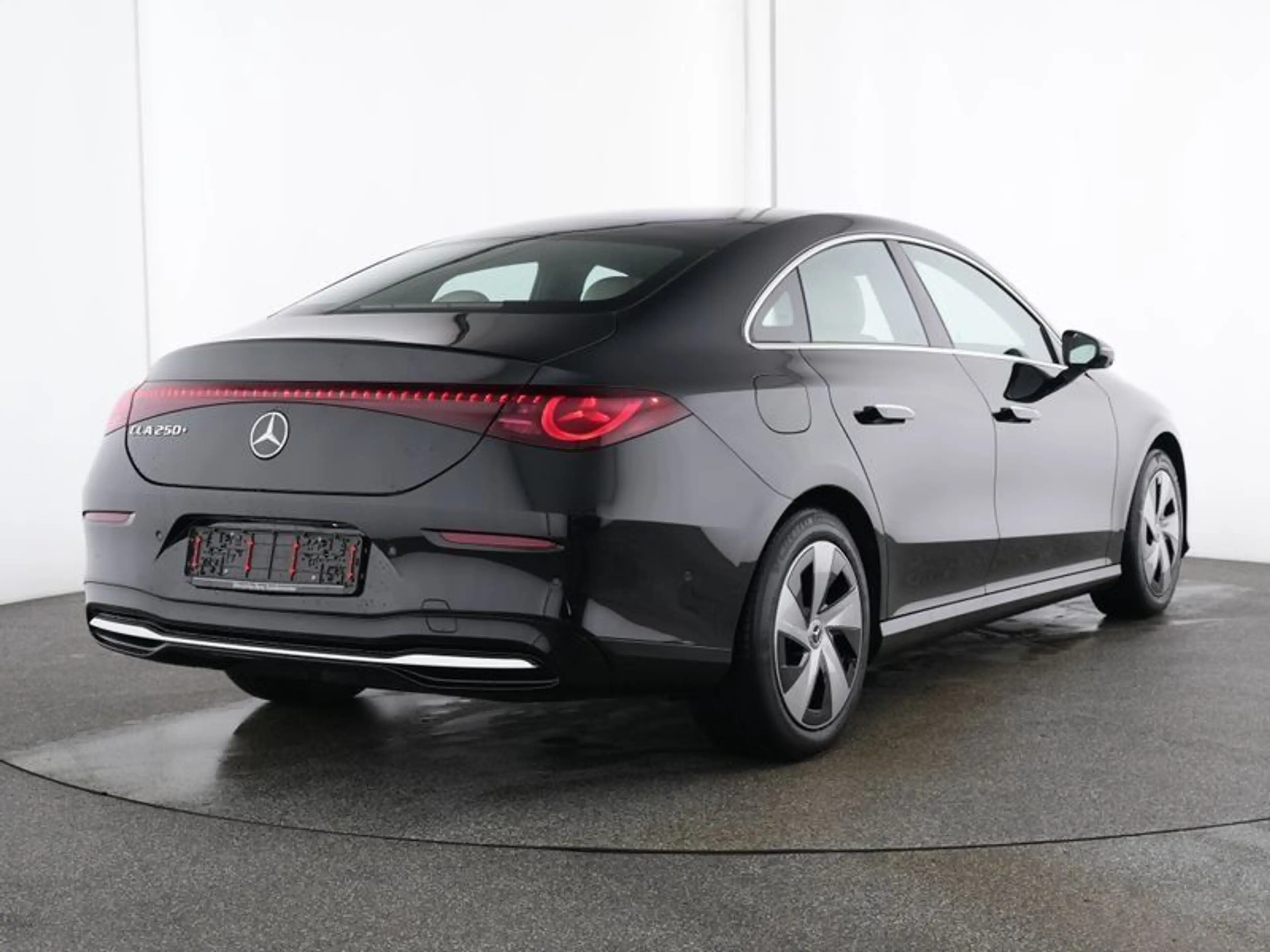 Mercedes-Benz CLA 250 + EQ PROGRESSIVE PREMIUM+ 360° AHK MEMORY — photo 3