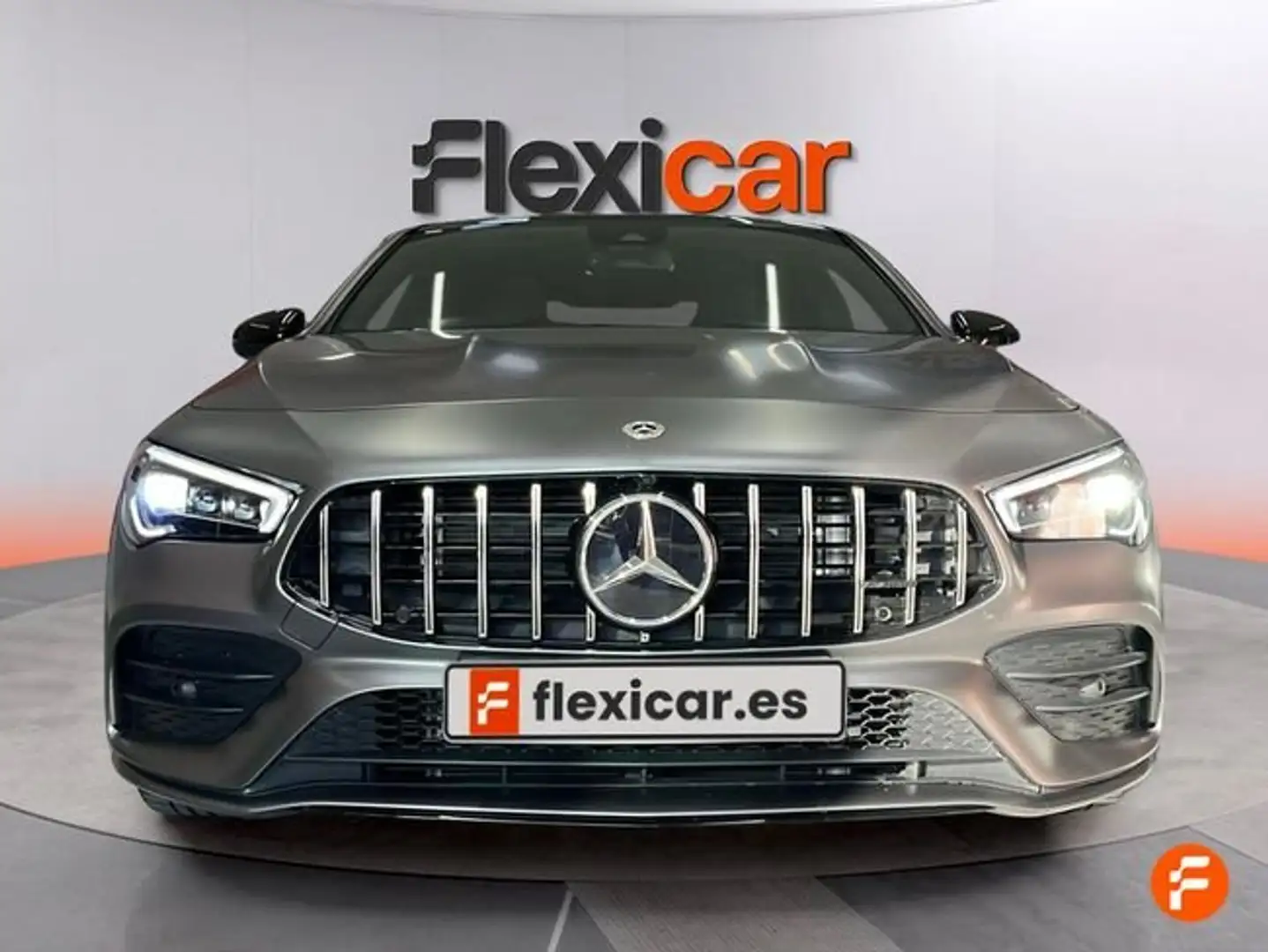 Mercedes-Benz CLA 200 Gris - 2