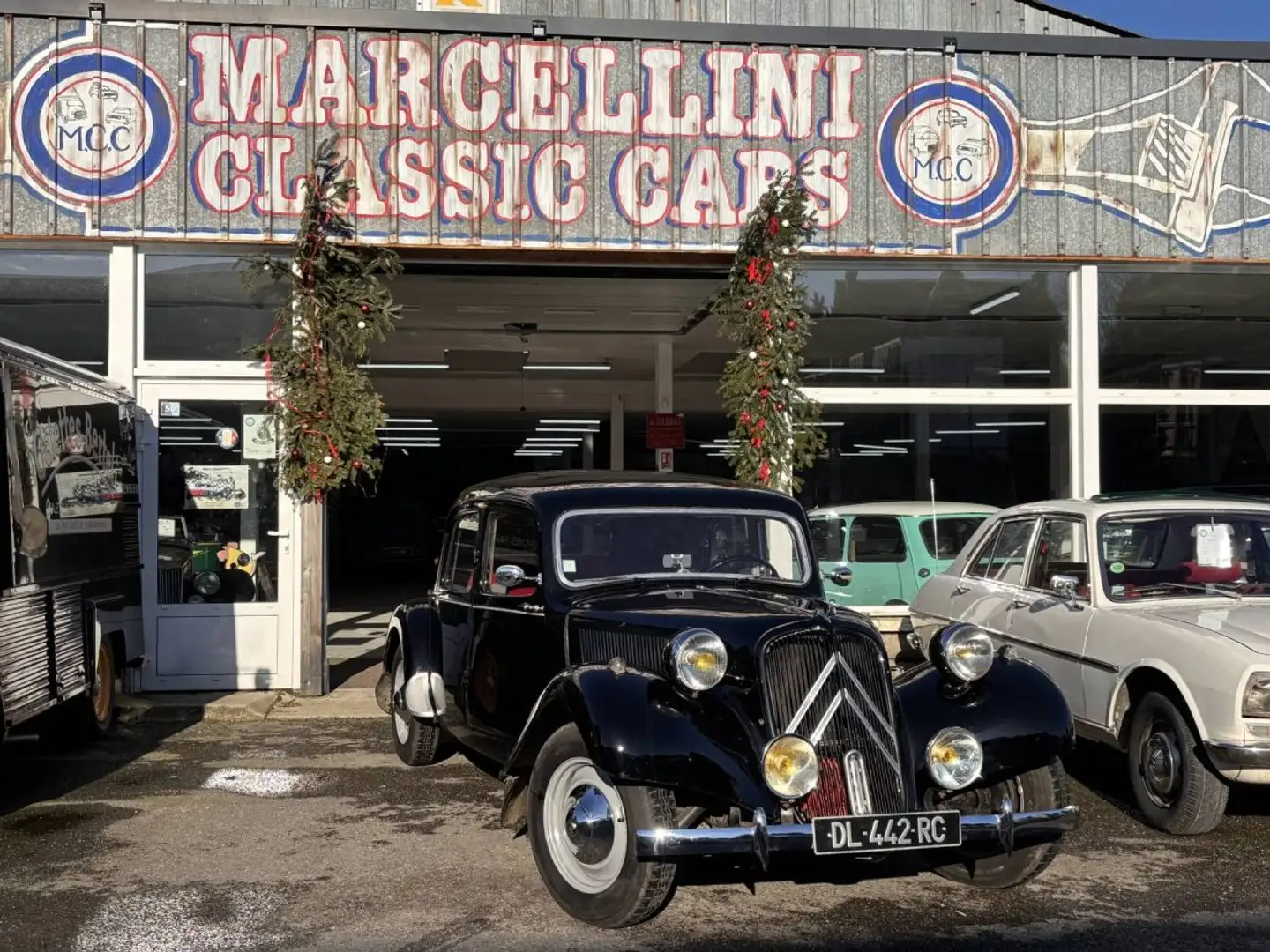 Citroen Traction 11 B - 1