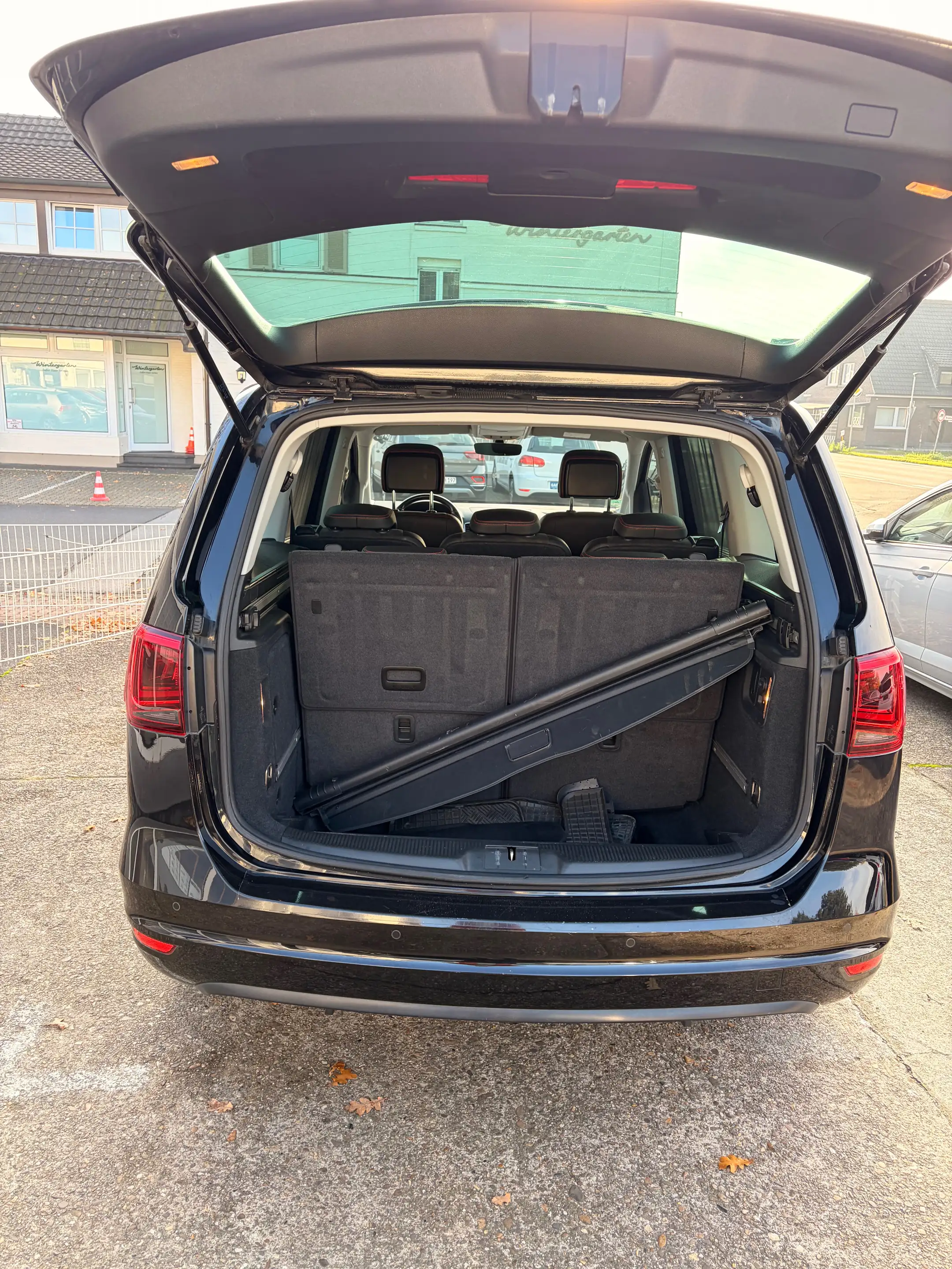 SEAT Alhambra FR-Line Autom,7sitze Navi,Kamera,Ahk, — photo 13