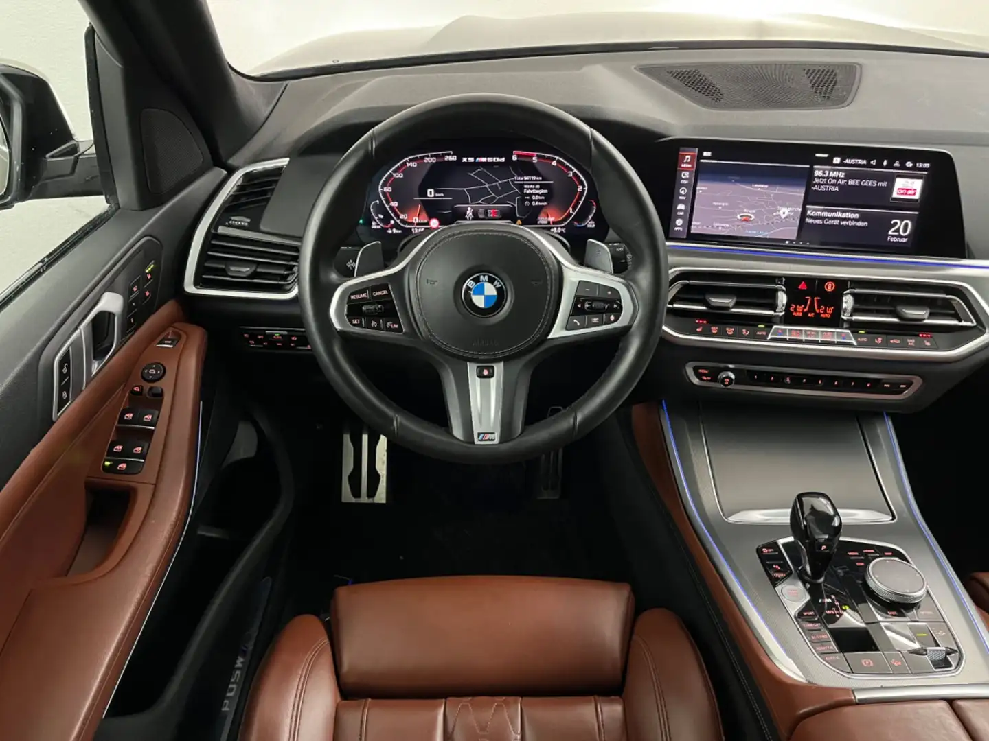 BMW X5 M50d xDrive Aut. M-Sport **MASSAGE | Luftfederung Noir - 2