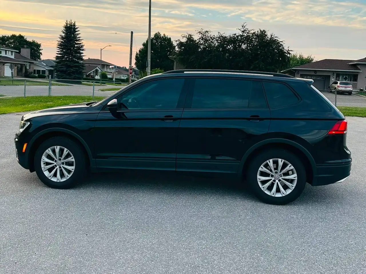 Volkswagen Tiguan photo Volkswagen Tiguan