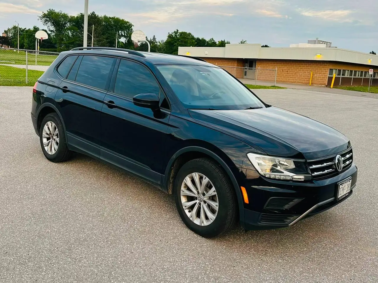Volkswagen Tiguan photo Volkswagen Tiguan