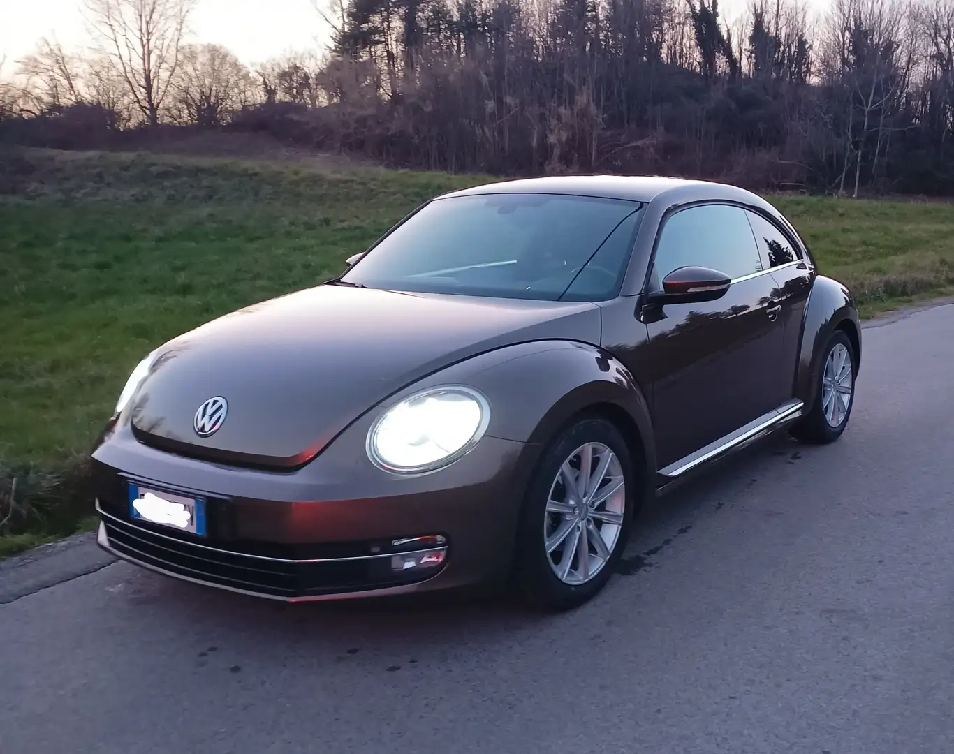 Volkswagen Maggiolino 1.2 tsi Design - 1