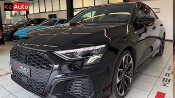 A3 Sedan 35 1.5 tfsi Identity Black TETTO APRIBILE