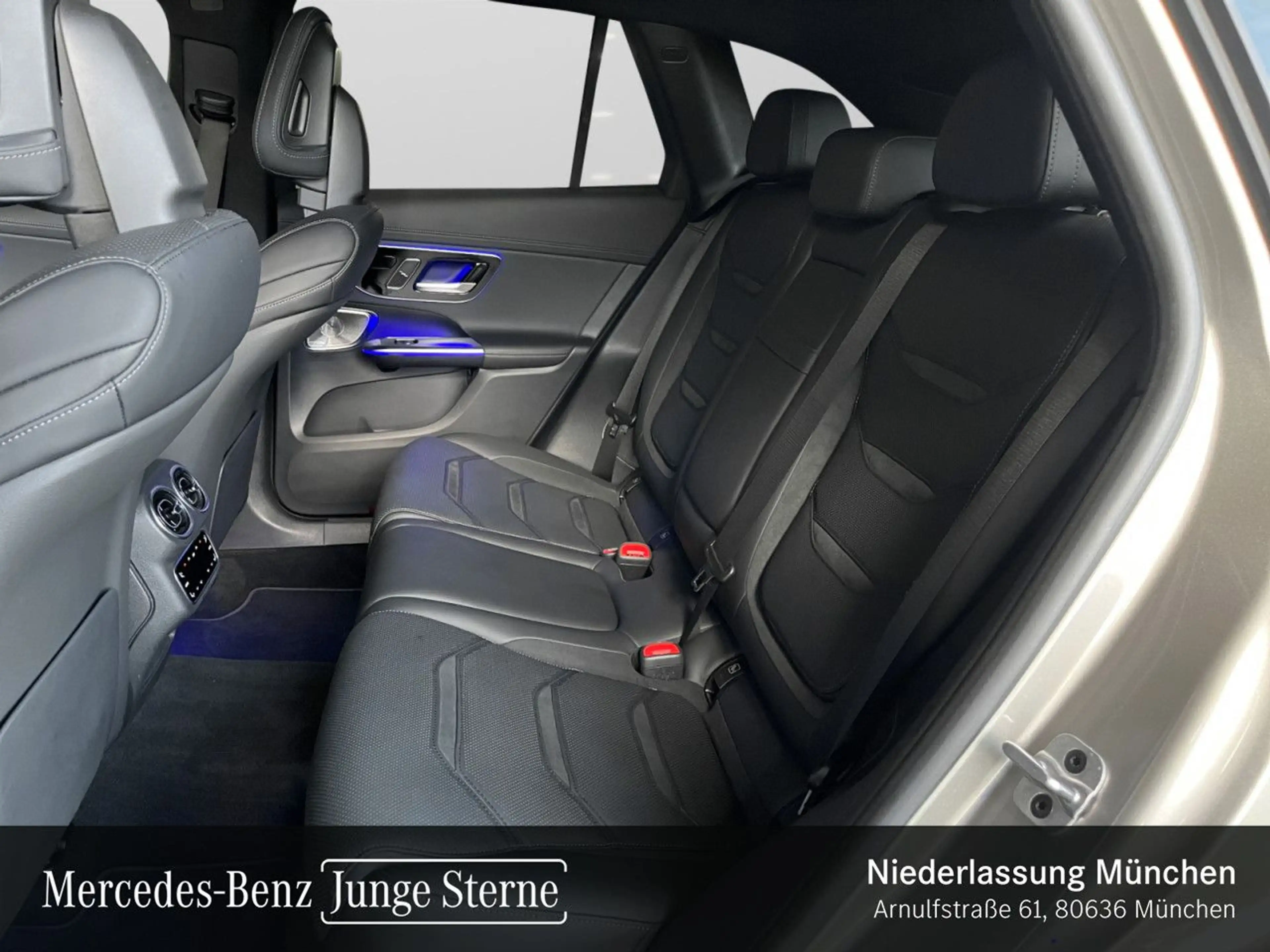 Mercedes-Benz GLC 43 AMG GLC 43 4M NIGHT+PANO+360+STHZG+BURMESTER+KEYLESS — photo 14