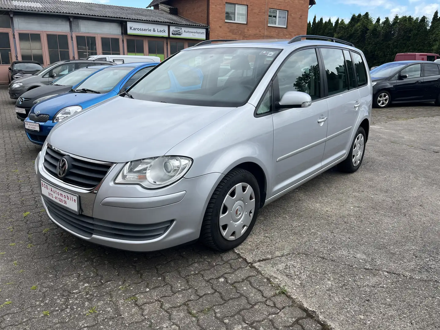 Volkswagen Touran 1.6 Trendline 2-HAND 7-Sitzer Klima Tüv Neu Gris - 1
