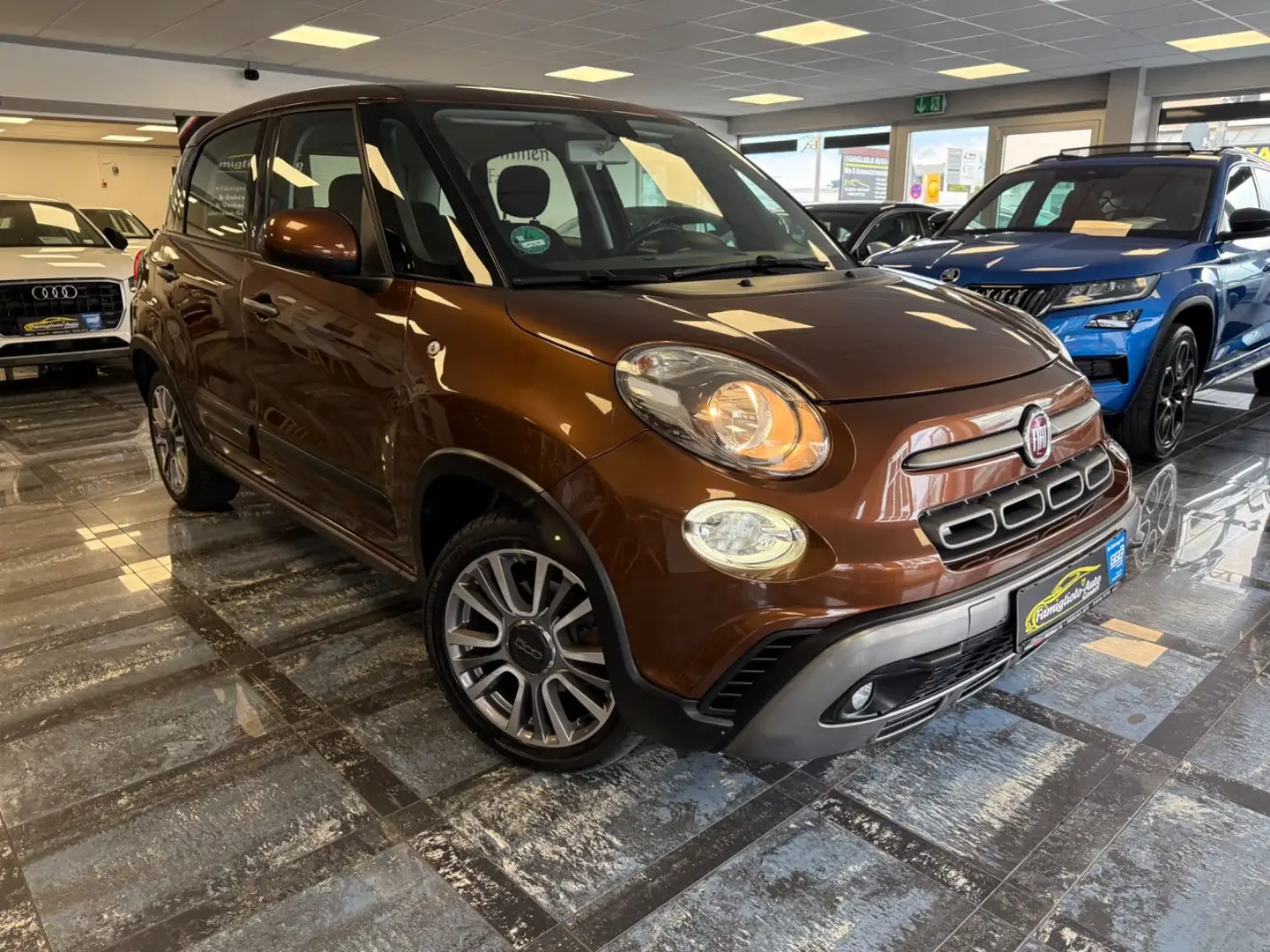 Fiat 500L Cross*Klimaanalge*SHZ*Massage*S-Desgin Barna - 2