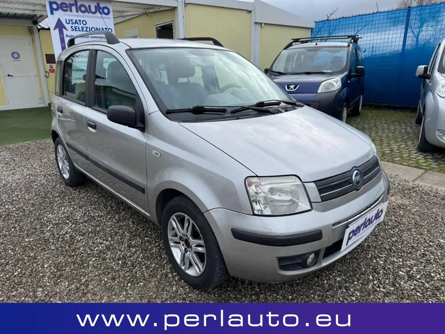 Fiat Panda 1.2 Emotion Silber - 2