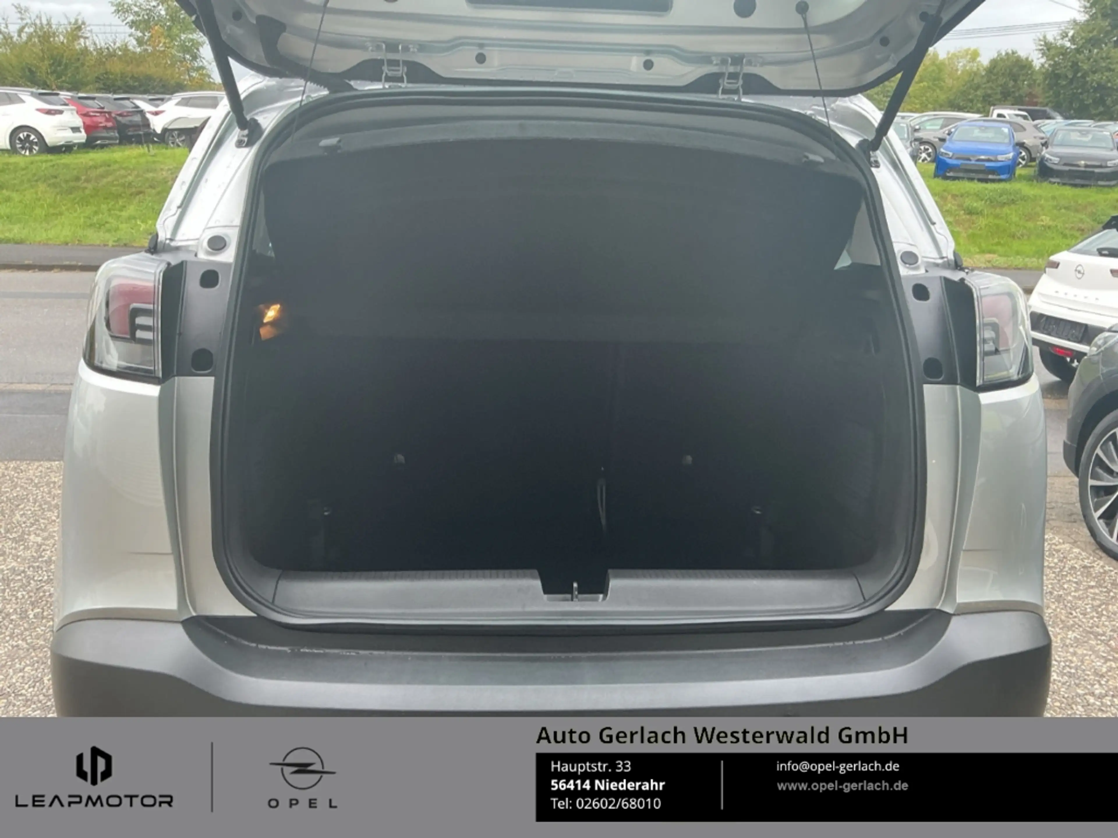 Opel Crossland Enjoy LED Apple CarPlay Android Auto DAB Ambienteb — photo 15