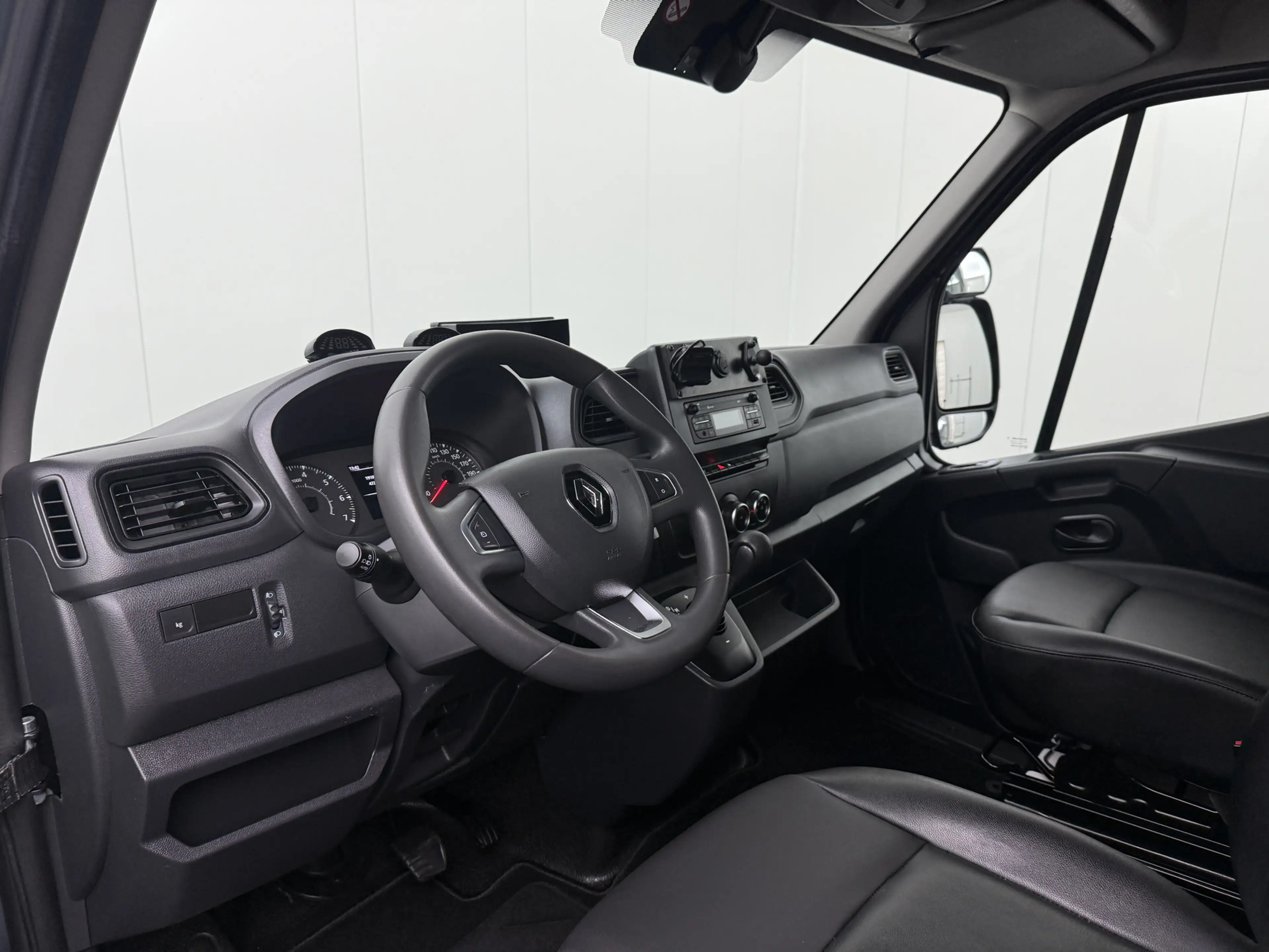 Renault Master 2.3DCi 150PK Automaat Bakwagen Lowliner | Speciaal — photo 3