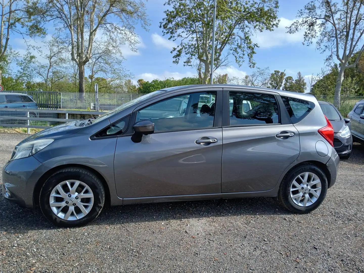 Nissan Note 1.5 dCi Tekna Grigio - 2