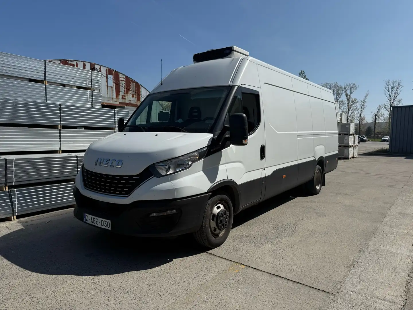 Iveco Daily 35C180 euro6b L4 automat frigo carrier drive new Blanc - 1