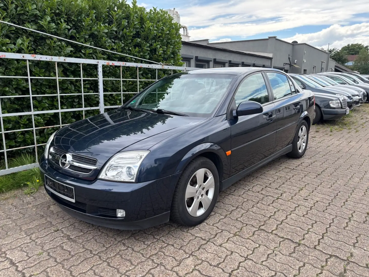 Opel Vectra 1.8 KLIMA|SERVO|TÜV|ELEKTR.FENSTER|GJR Albastru - 1