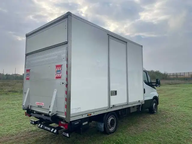 Iveco Daily 35 S16 FURGONE 35 Q BOX + SPONDA MOTORE RIFATTO a