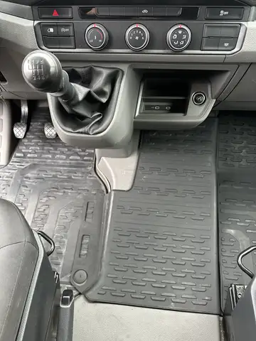 MAN TGE view 13