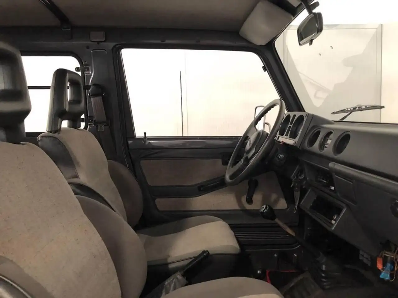 Suzuki SJ 410 SJ 413 VX De Luxe berlina, foto 7