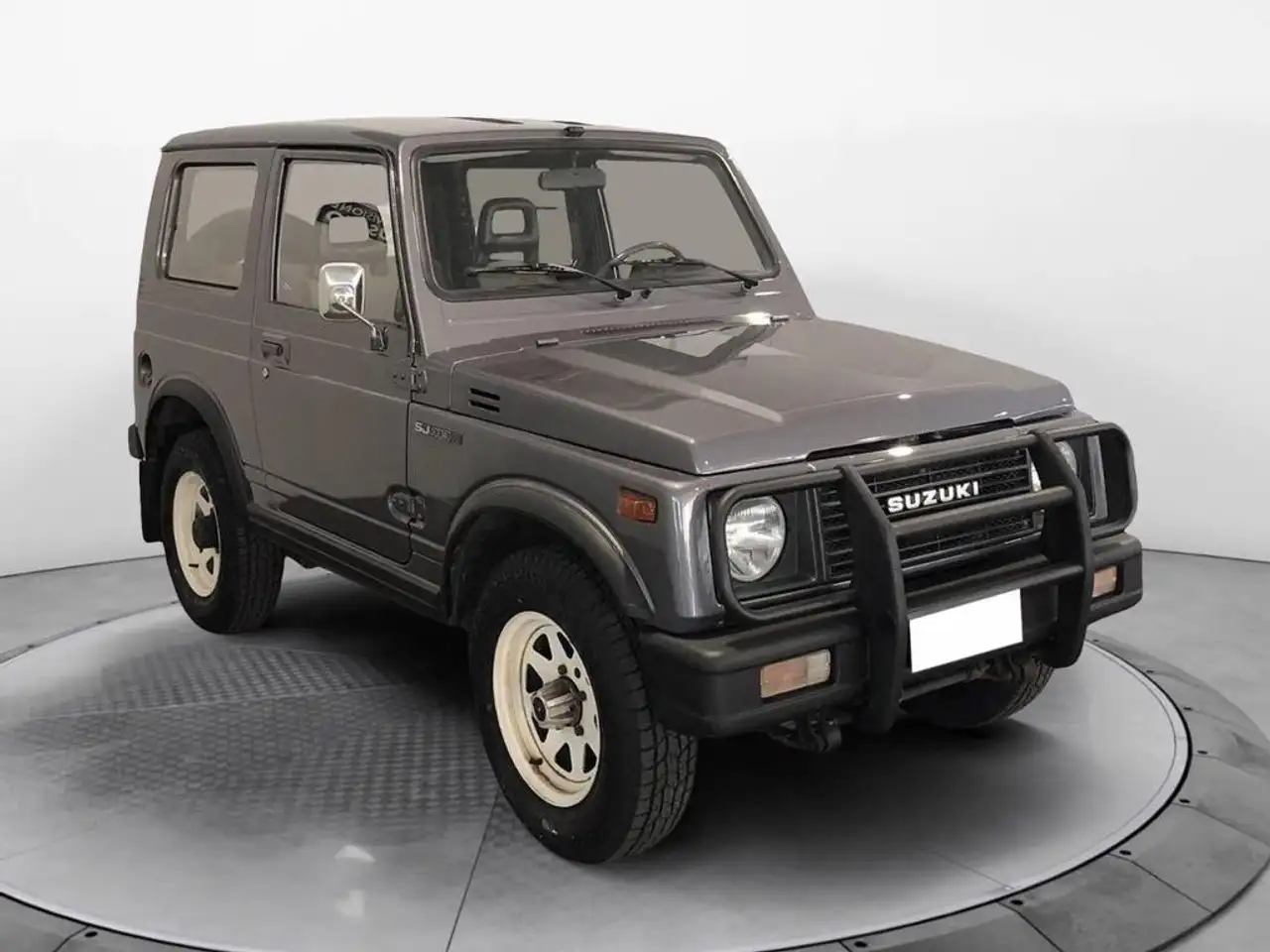 Suzuki SJ 410 SJ 413 VX De Luxe berlina, foto 3