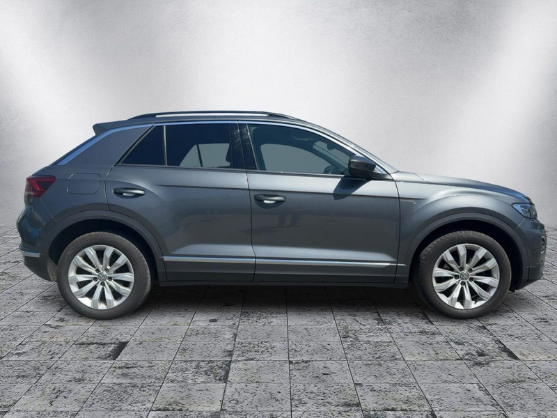 Volkswagen T-Roc Sport 1.5 TSI — photo 6