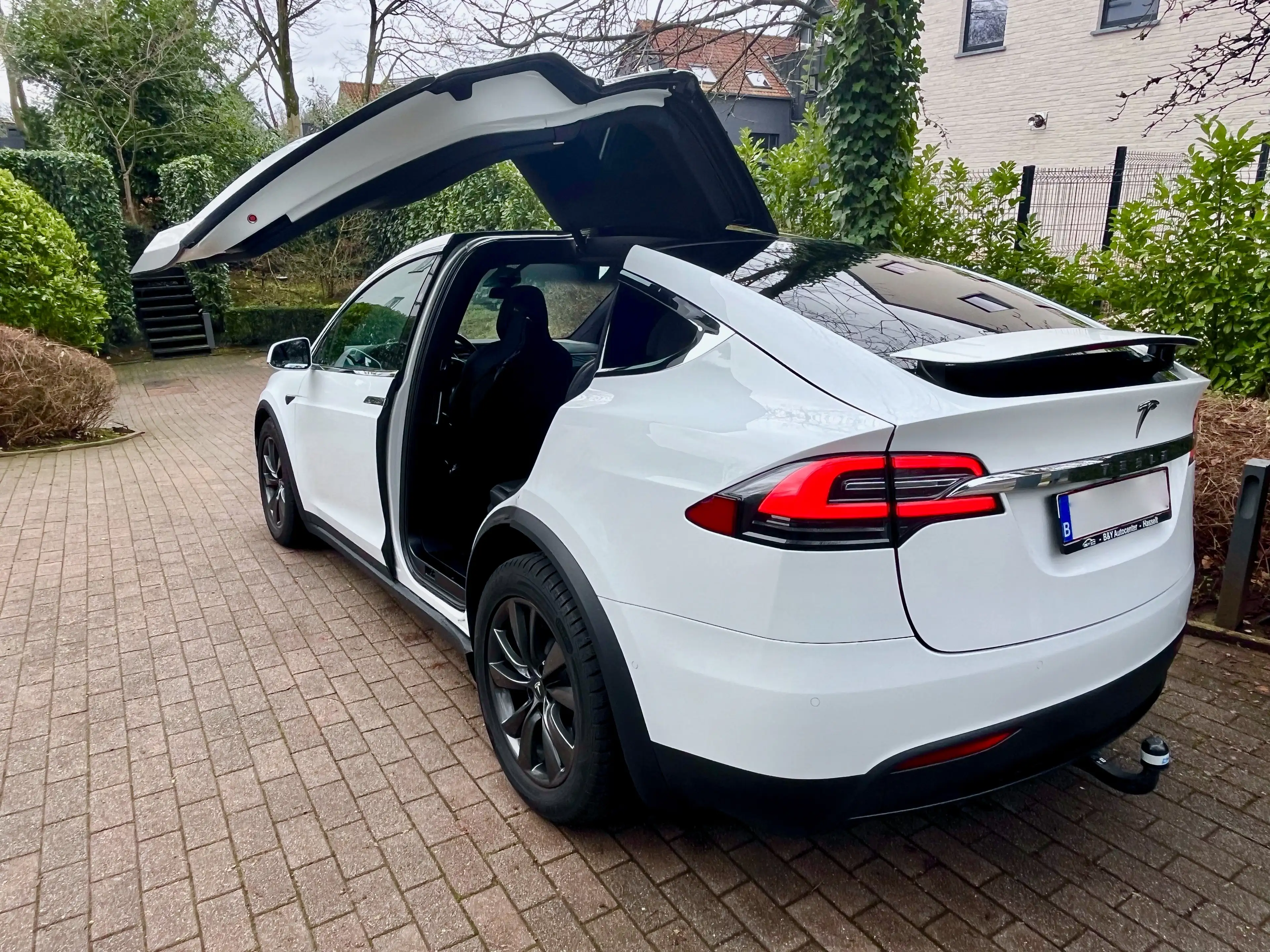 Tesla Model X Model X 90D kWh PERFORMANCE Dual Motor — photo 5