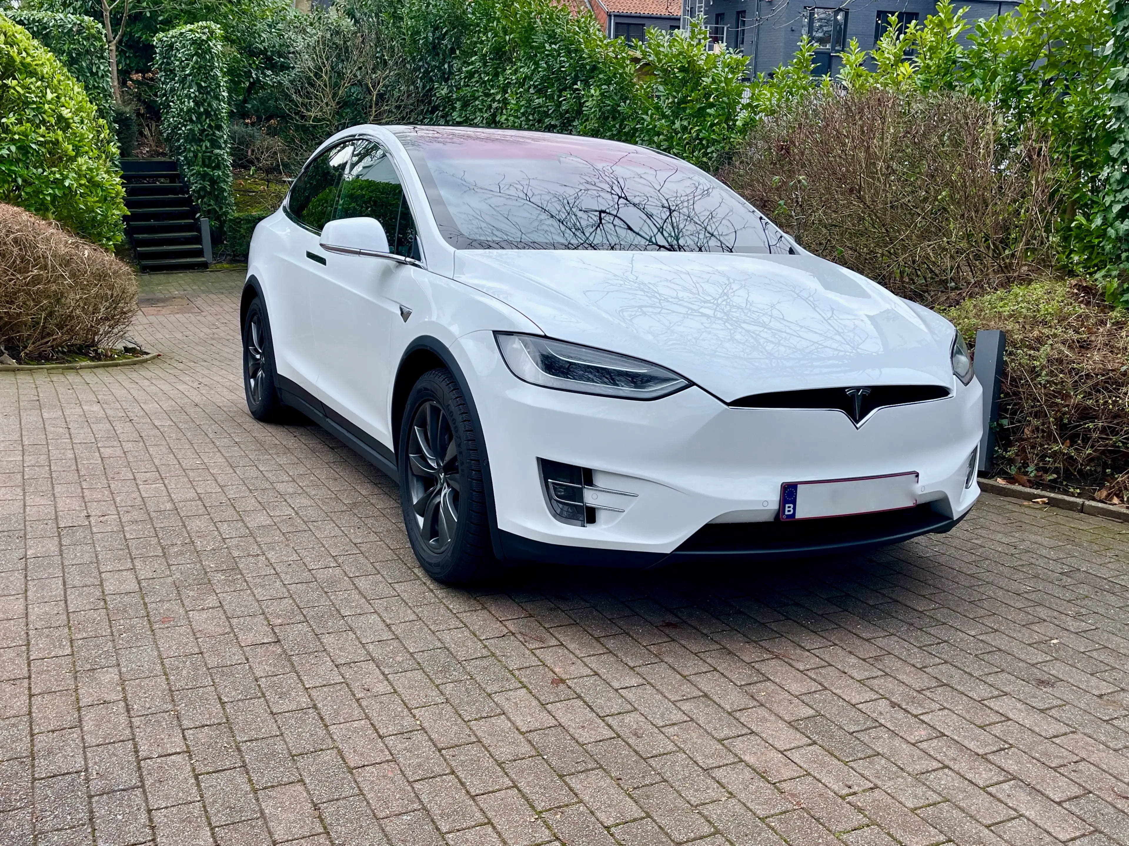 Tesla Model X Model X 90D kWh PERFORMANCE Dual Motor — photo 9