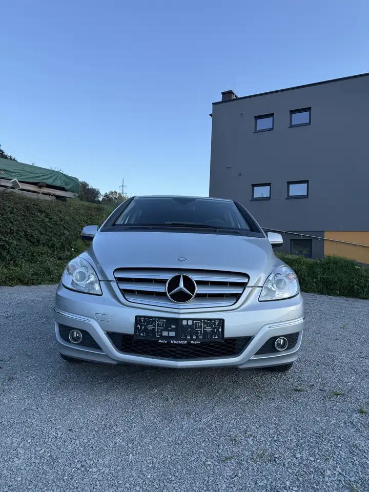 Mercedes-Benz B 160