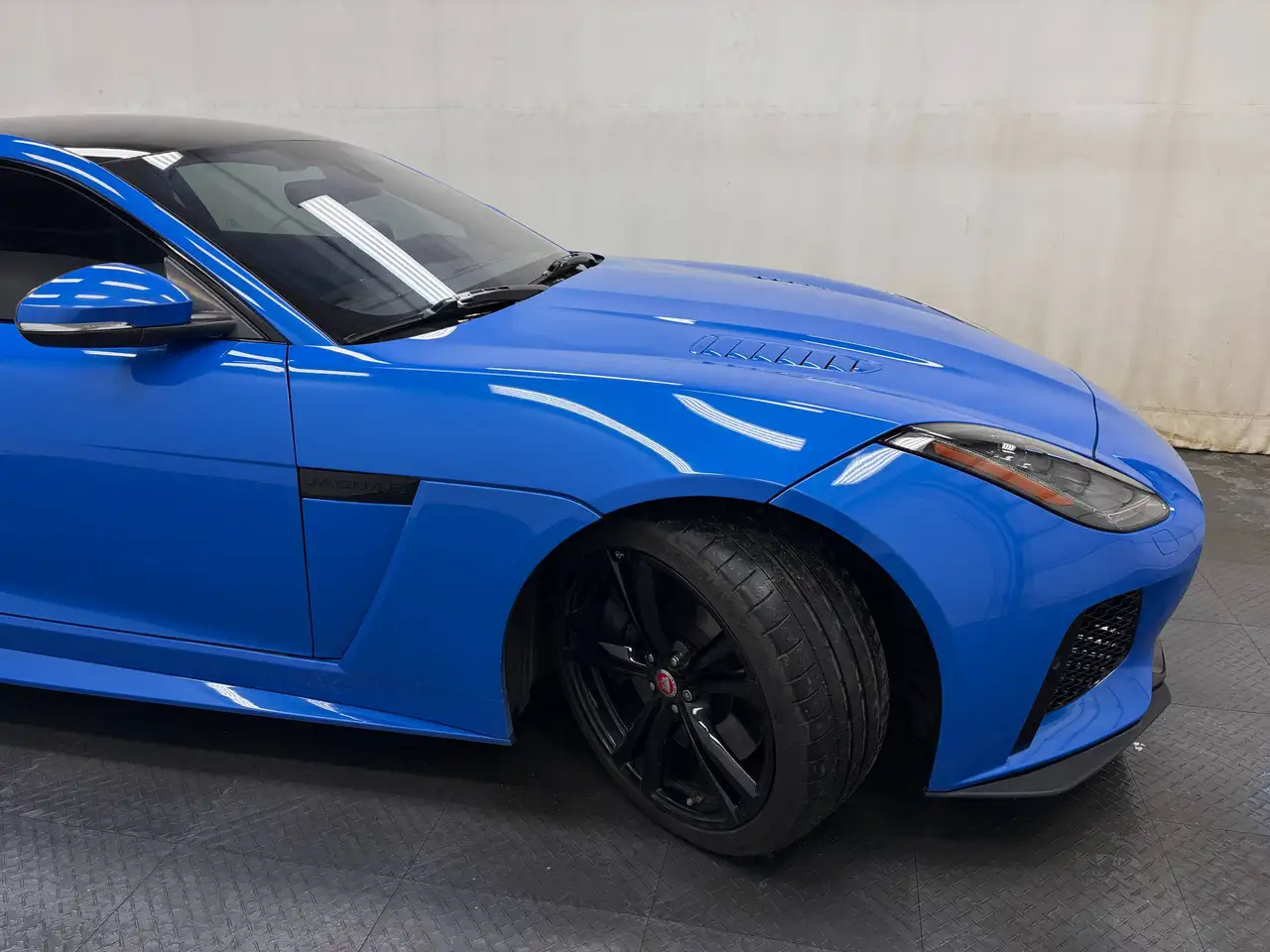 Jaguar F-Type снимка Jaguar F-Type