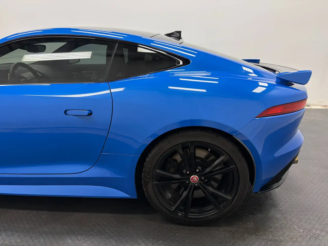 Jaguar F-Type снимка Jaguar F-Type