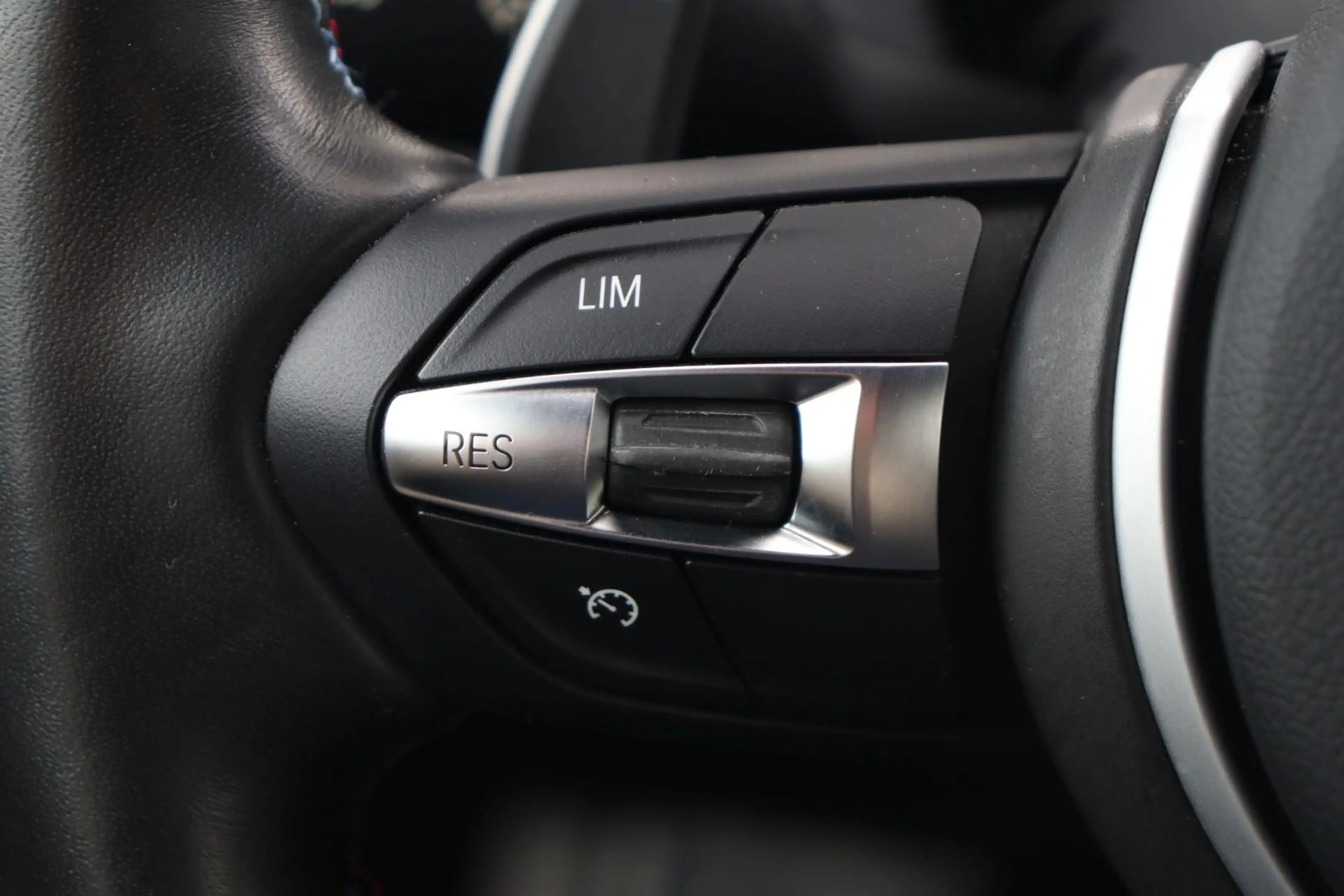 BMW M2 Coupé F87 +DEUTSCH+UNFALLFREI+HARMAN-KARDON++ — photo 19