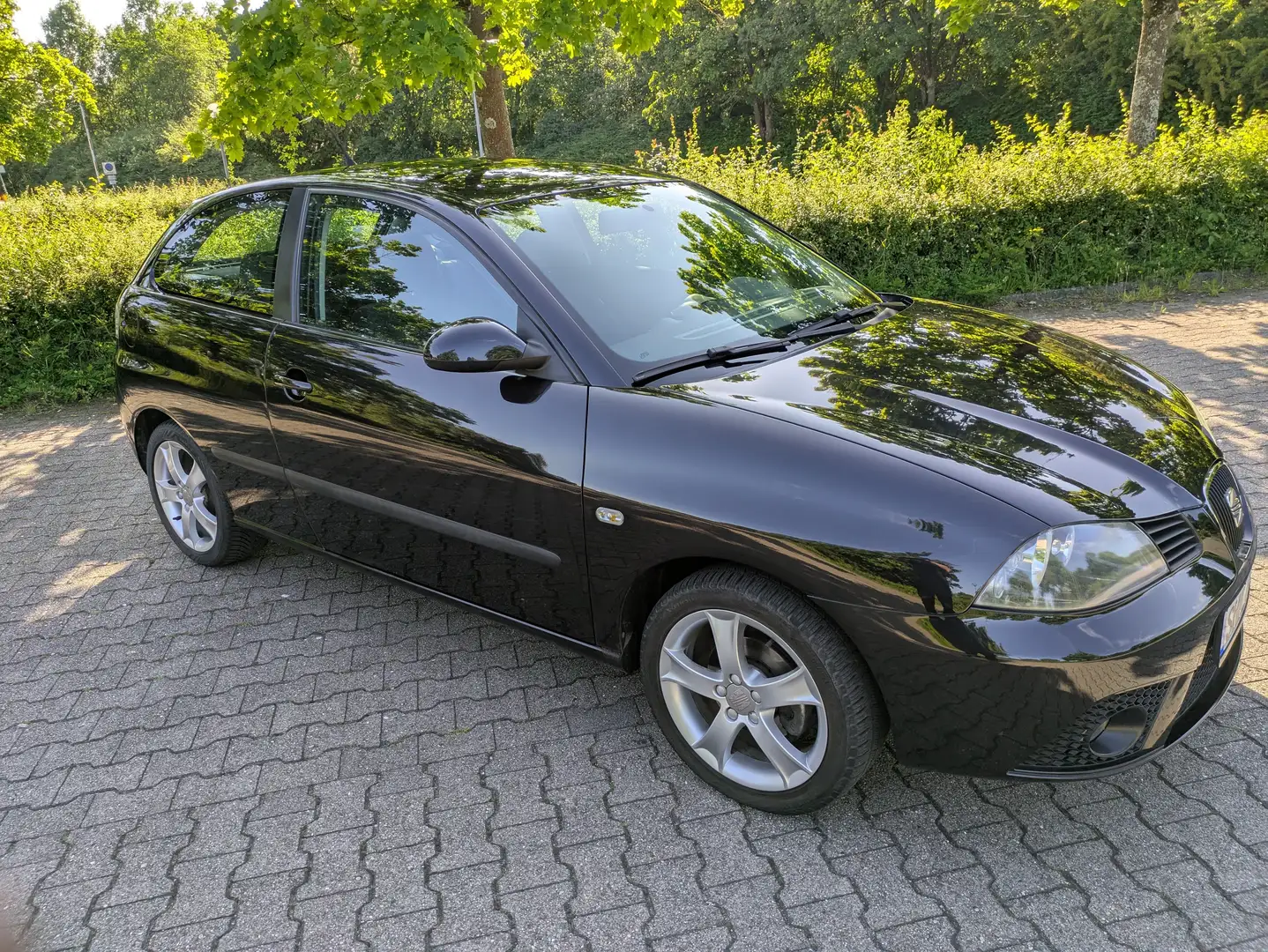 SEAT Ibiza Ibiza 1.4 16V SportEdition Schwarz - 2