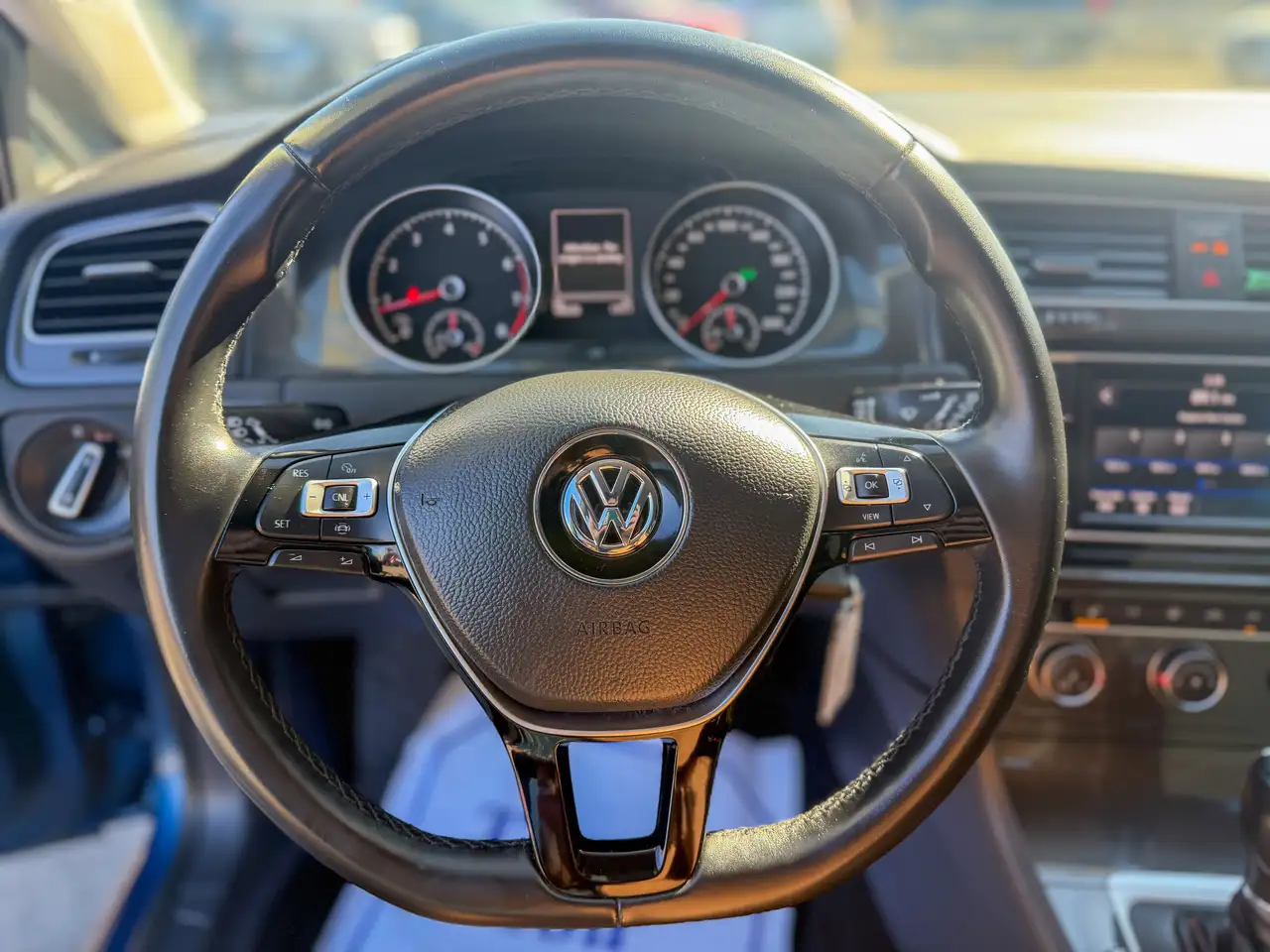 Volkswagen Golf снимка Volkswagen Golf