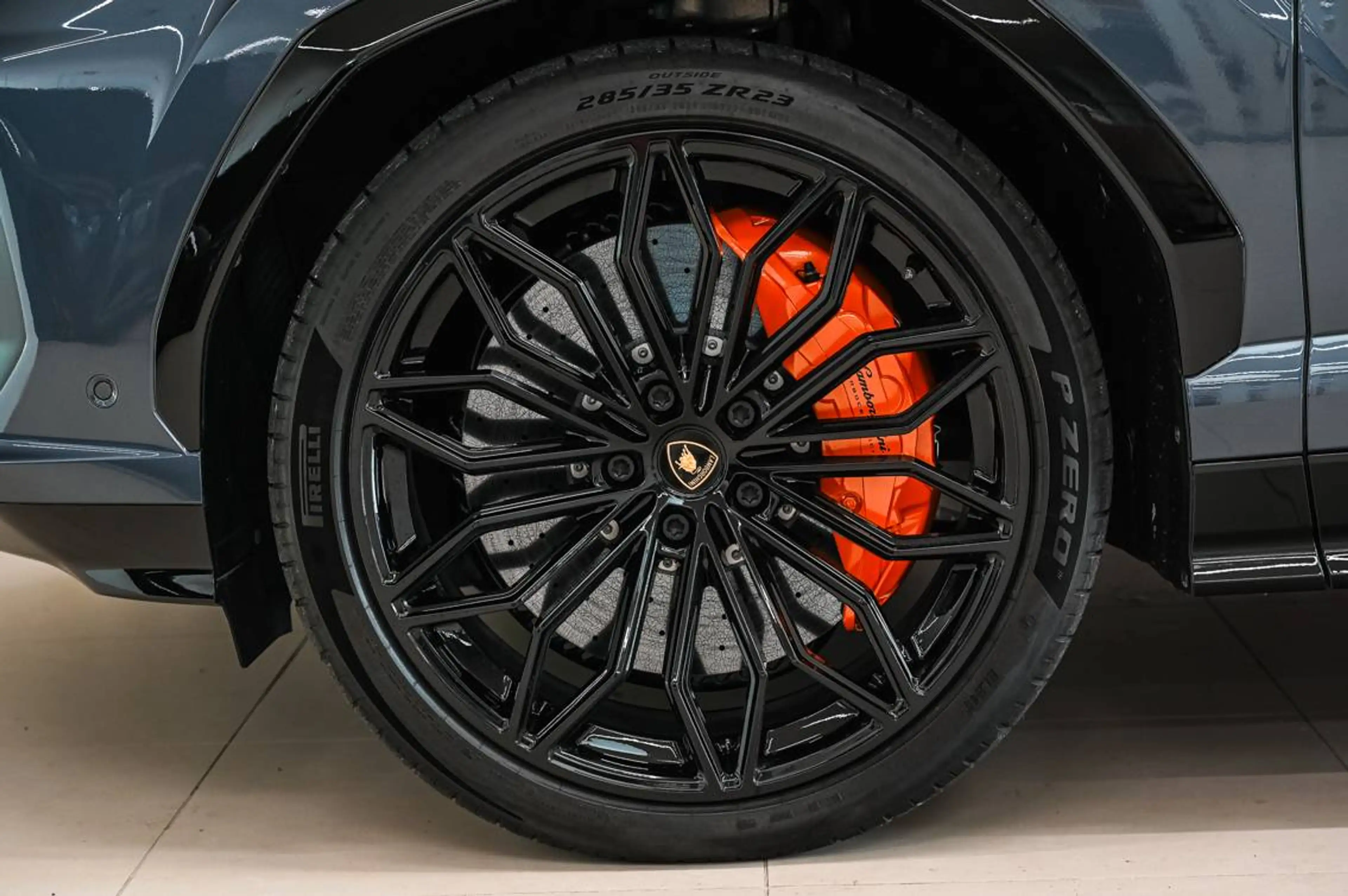 Lamborghini Urus Urus SE PHEV 4.0 BiTurbo V8 — photo 8