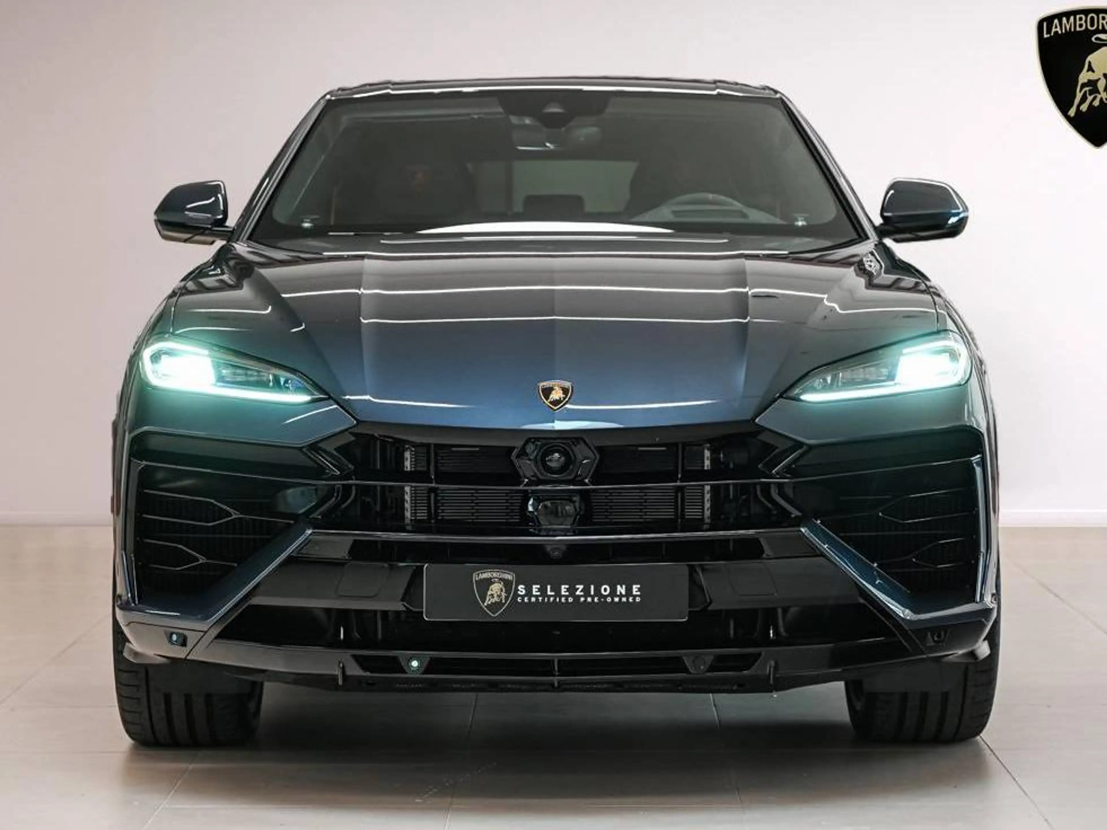 Lamborghini Urus Urus SE PHEV 4.0 BiTurbo V8 — photo 5