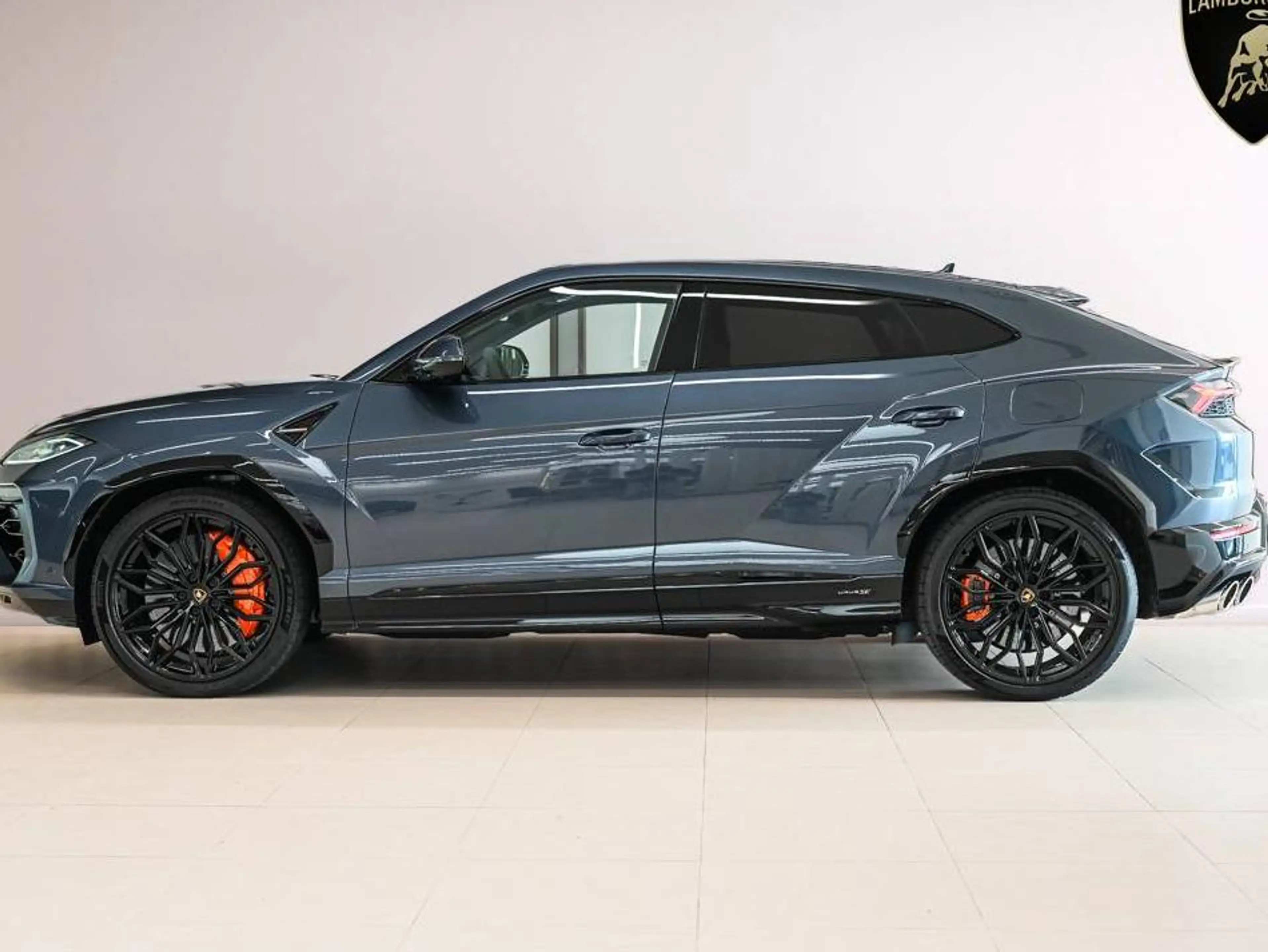 Lamborghini Urus Urus SE PHEV 4.0 BiTurbo V8 — photo 2