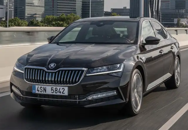Skoda Superb 2.0 TSI Sportline DSG 150kW
