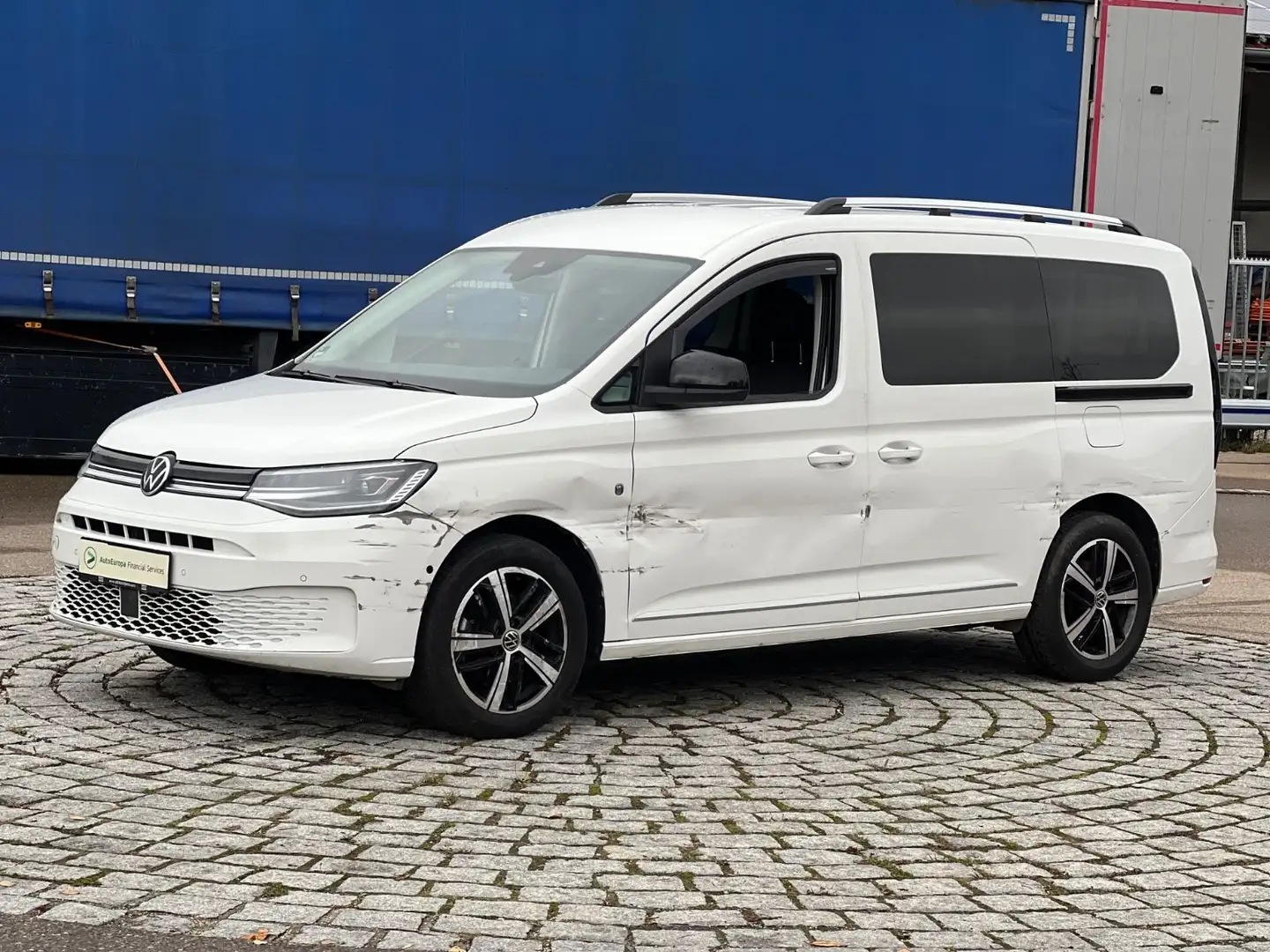 Volkswagen Caddy Style Maxi2.0TDI DSG AHK StHz LED Kam 7 S. Weiß - 2