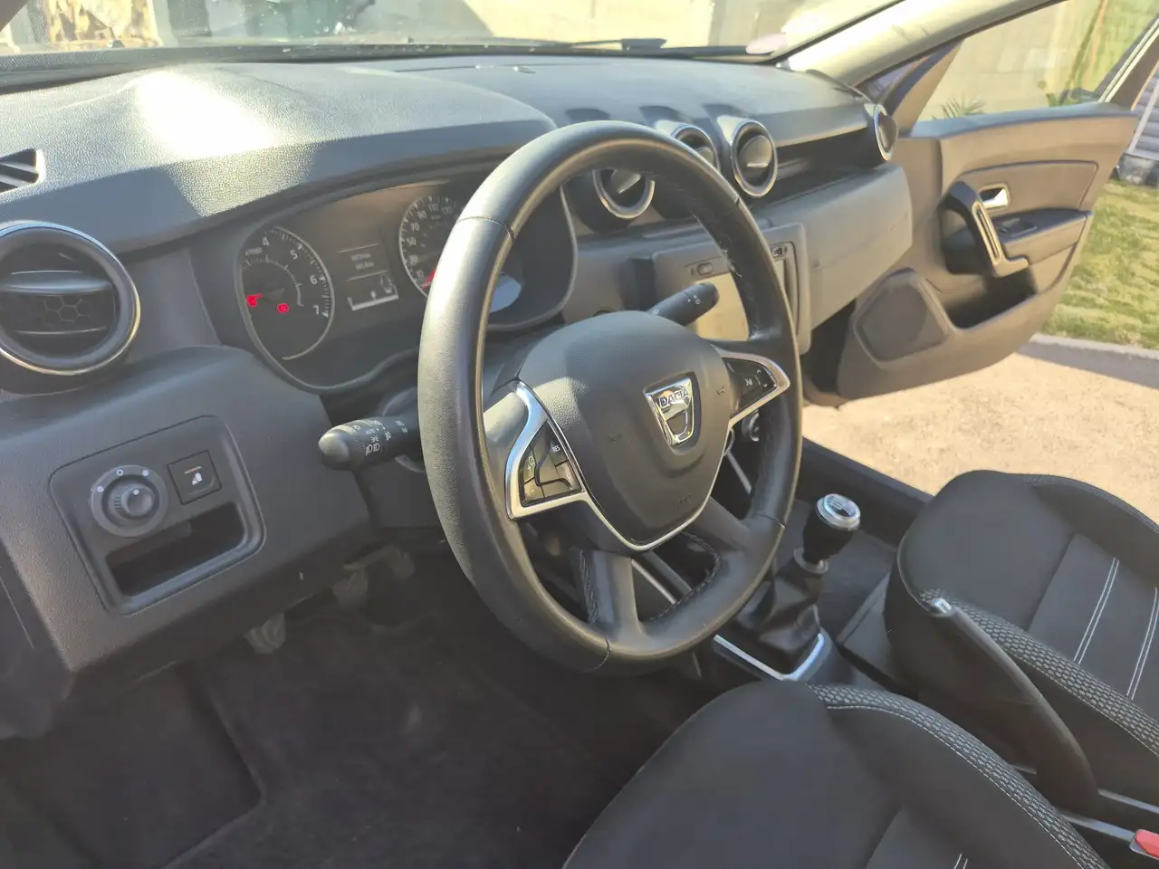 Dacia Duster — photo 4